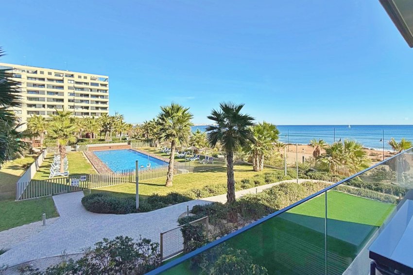 Resale - Apartment -
Torrevieja - Punta Prima
