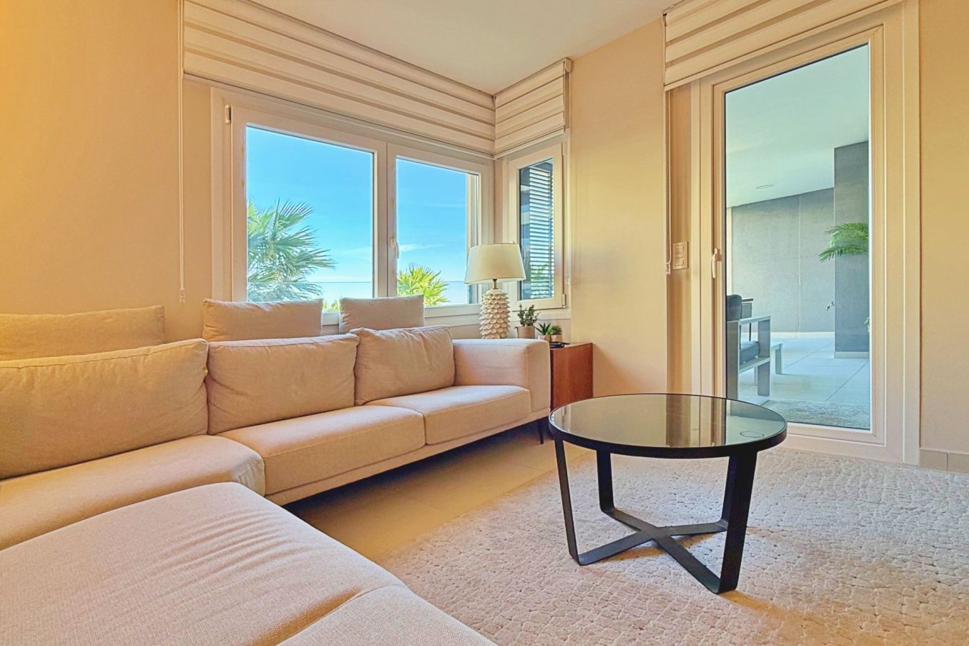 Resale - Apartment -
Torrevieja - Punta Prima