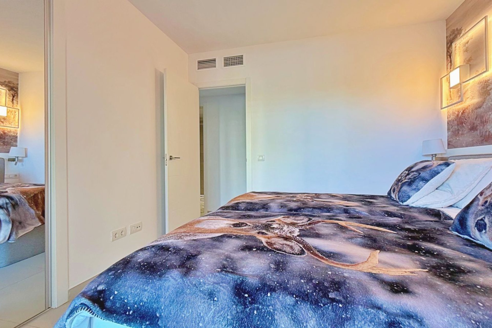 Resale - Apartment -
Torrevieja - Punta Prima