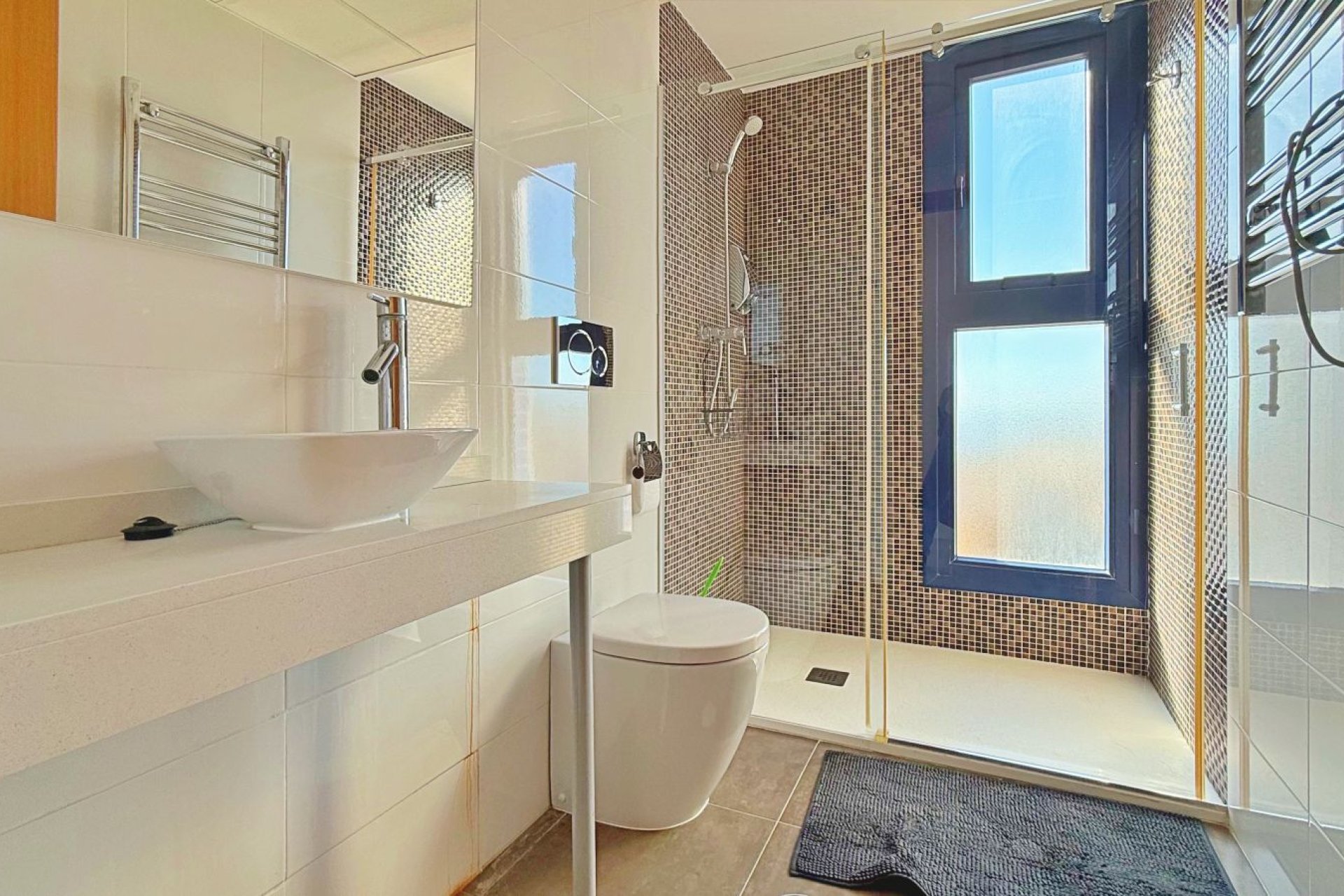 Resale - Apartment -
Torrevieja - Punta Prima