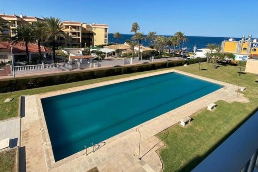 Resale - Apartment -
Torrevieja - Punta Prima