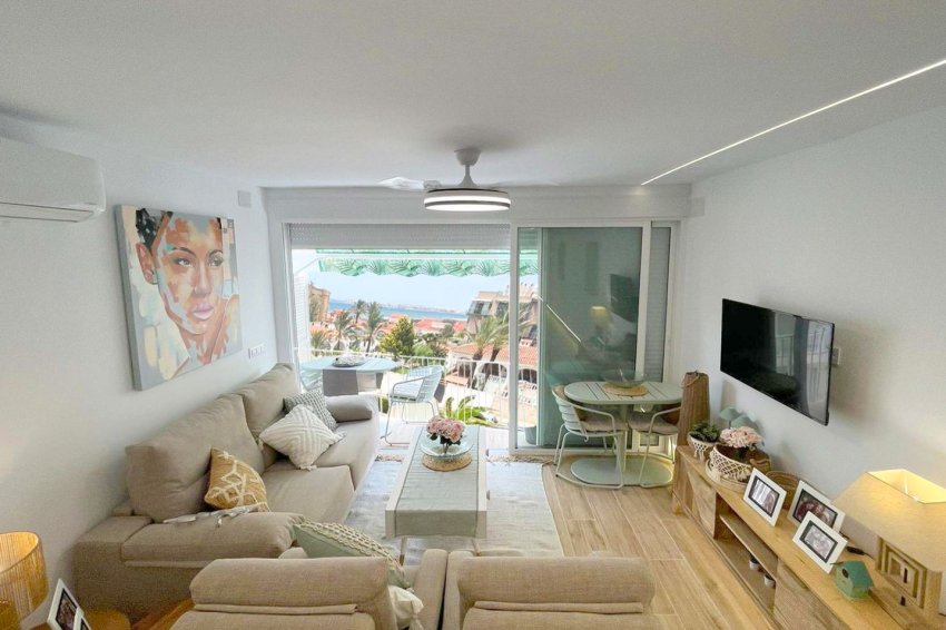 Resale - Apartment -
Torrevieja - Punta Prima