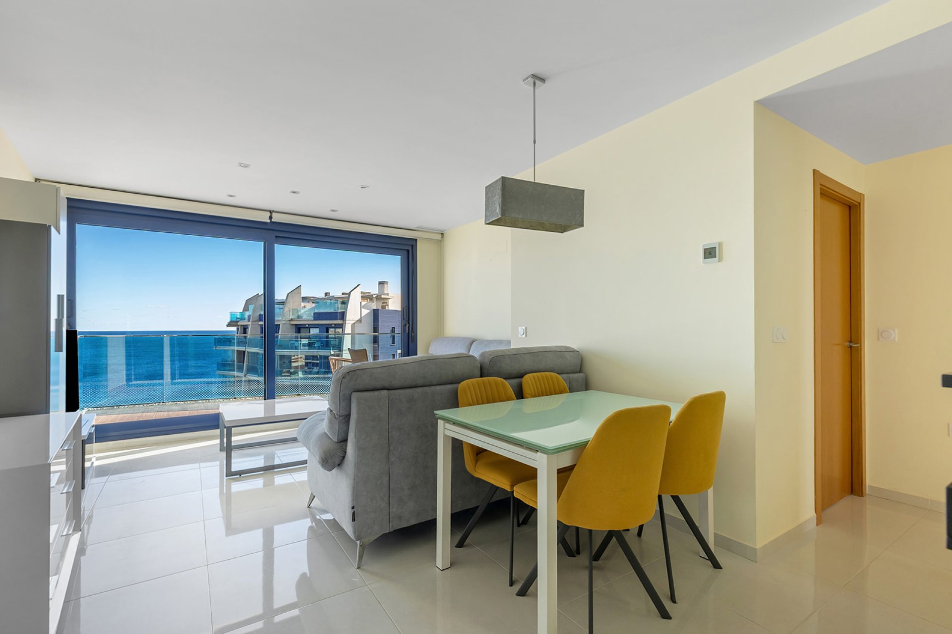 Resale - Apartment -
Torrevieja - Punta Prima