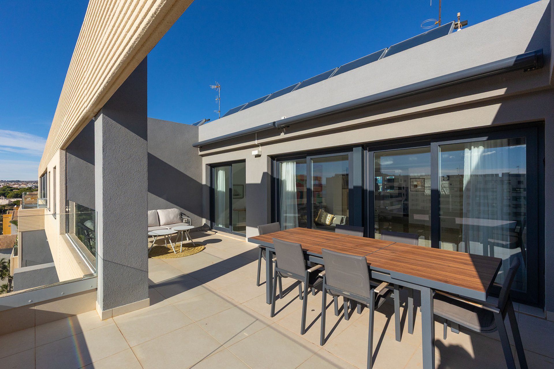 Resale - Apartment -
Torrevieja - Punta Prima