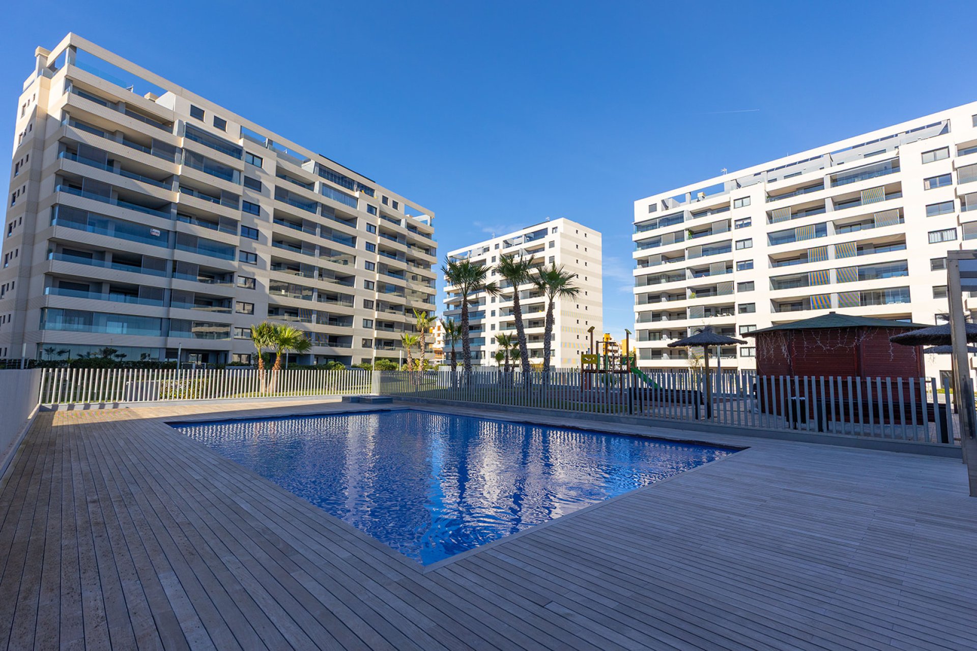Resale - Apartment -
Torrevieja - Punta Prima