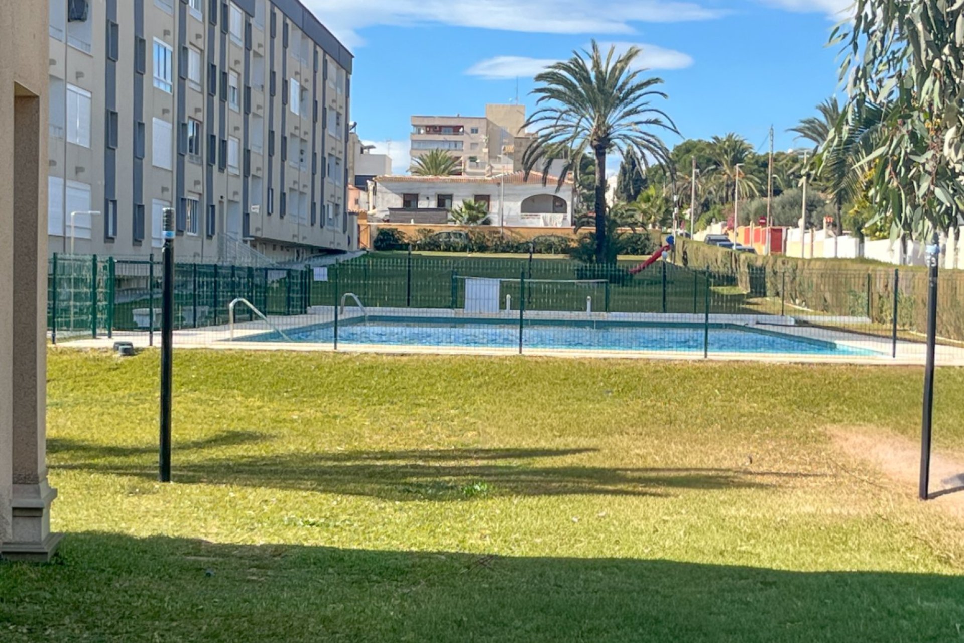 Resale - Apartment -
Torrevieja - Punta Prima