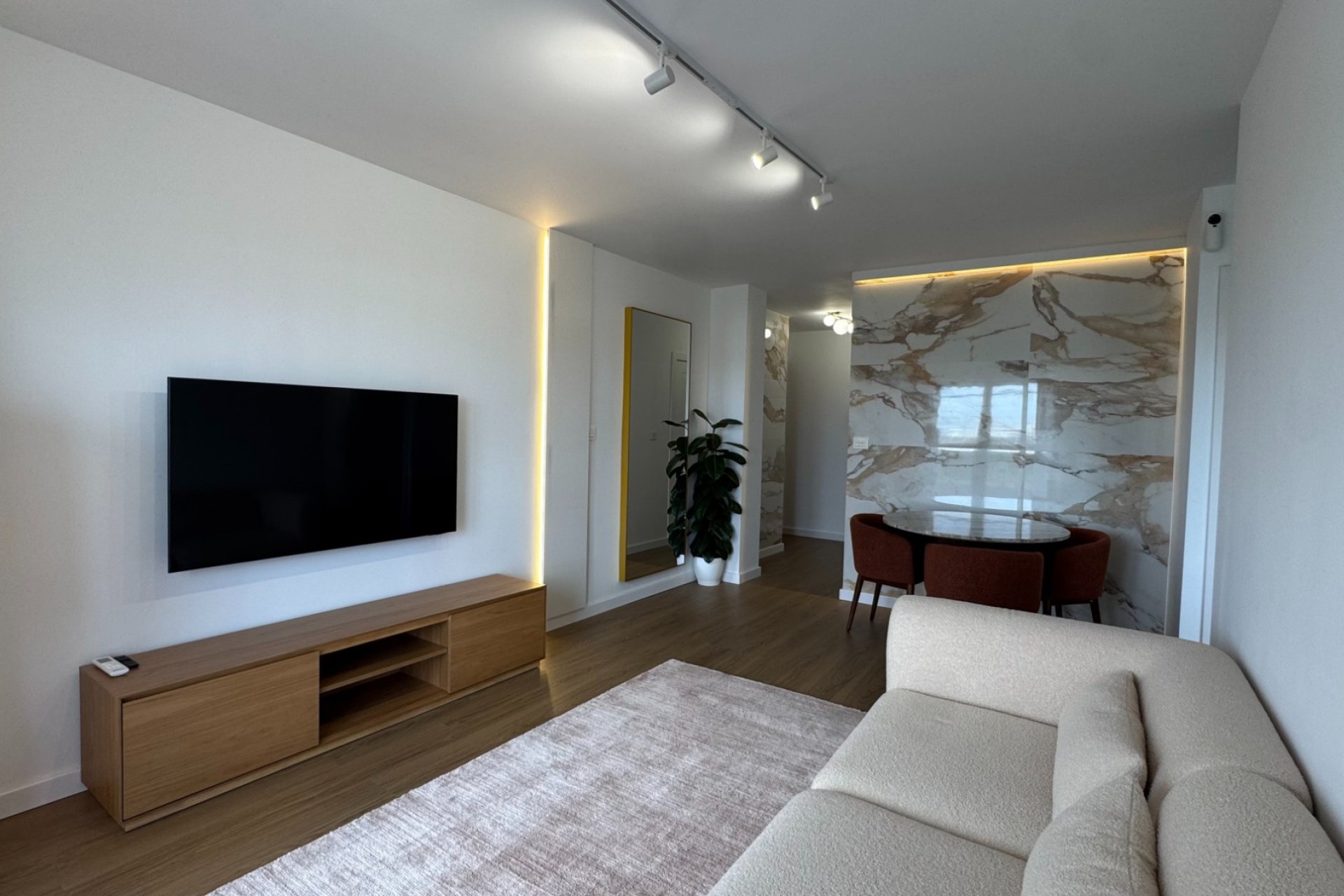 Resale - Apartment -
Torrevieja - Punta Prima