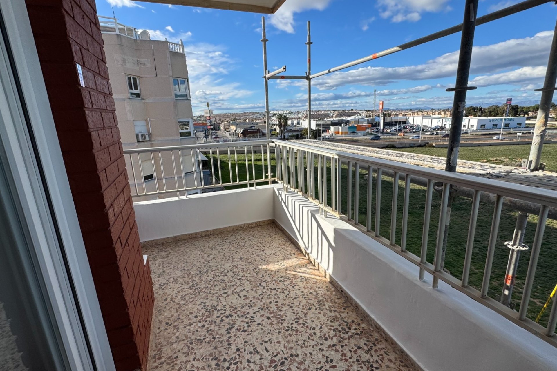 Resale - Apartment -
Torrevieja - Punta Prima