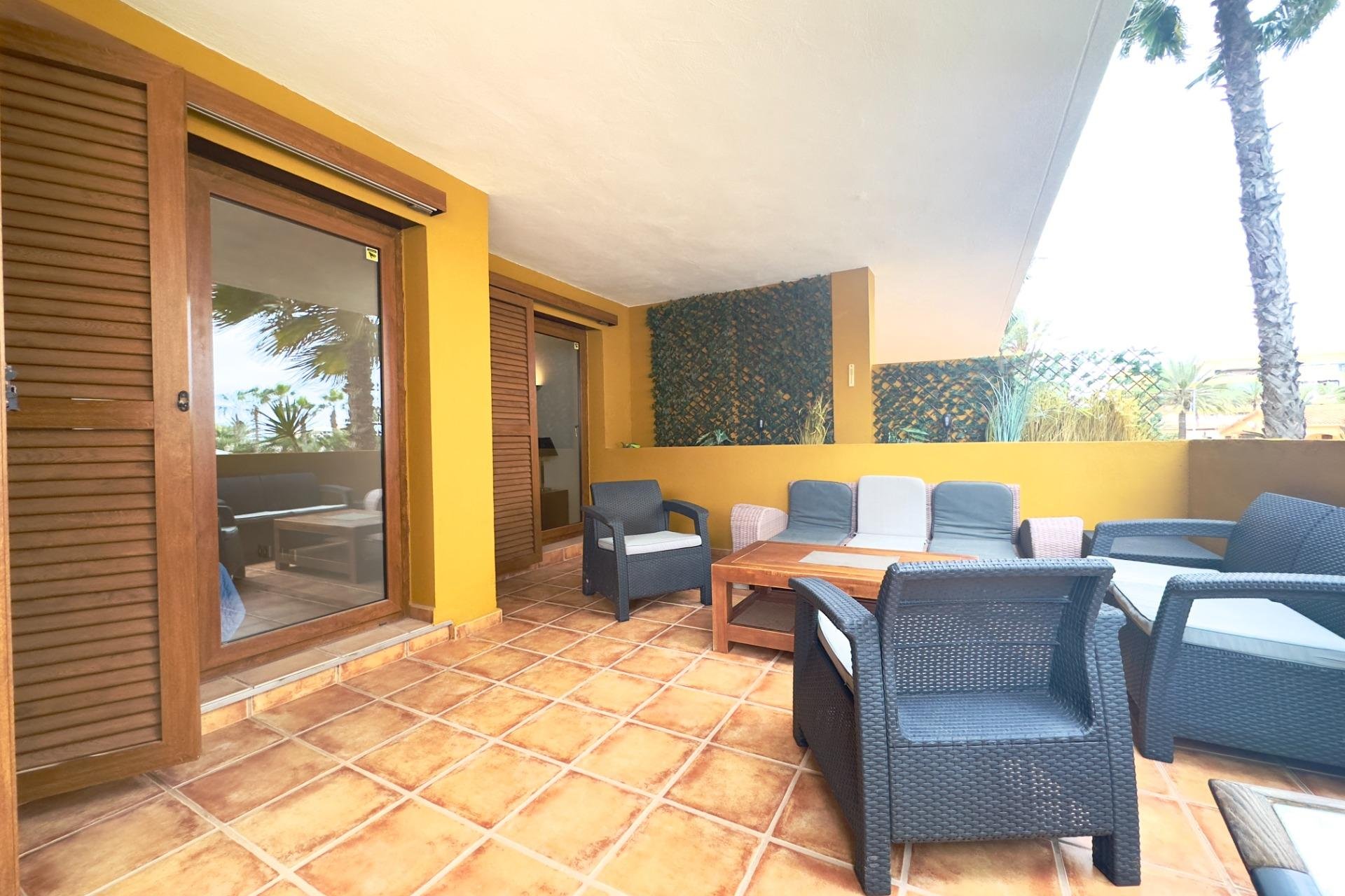 Resale - Apartment -
Torrevieja - Punta prima