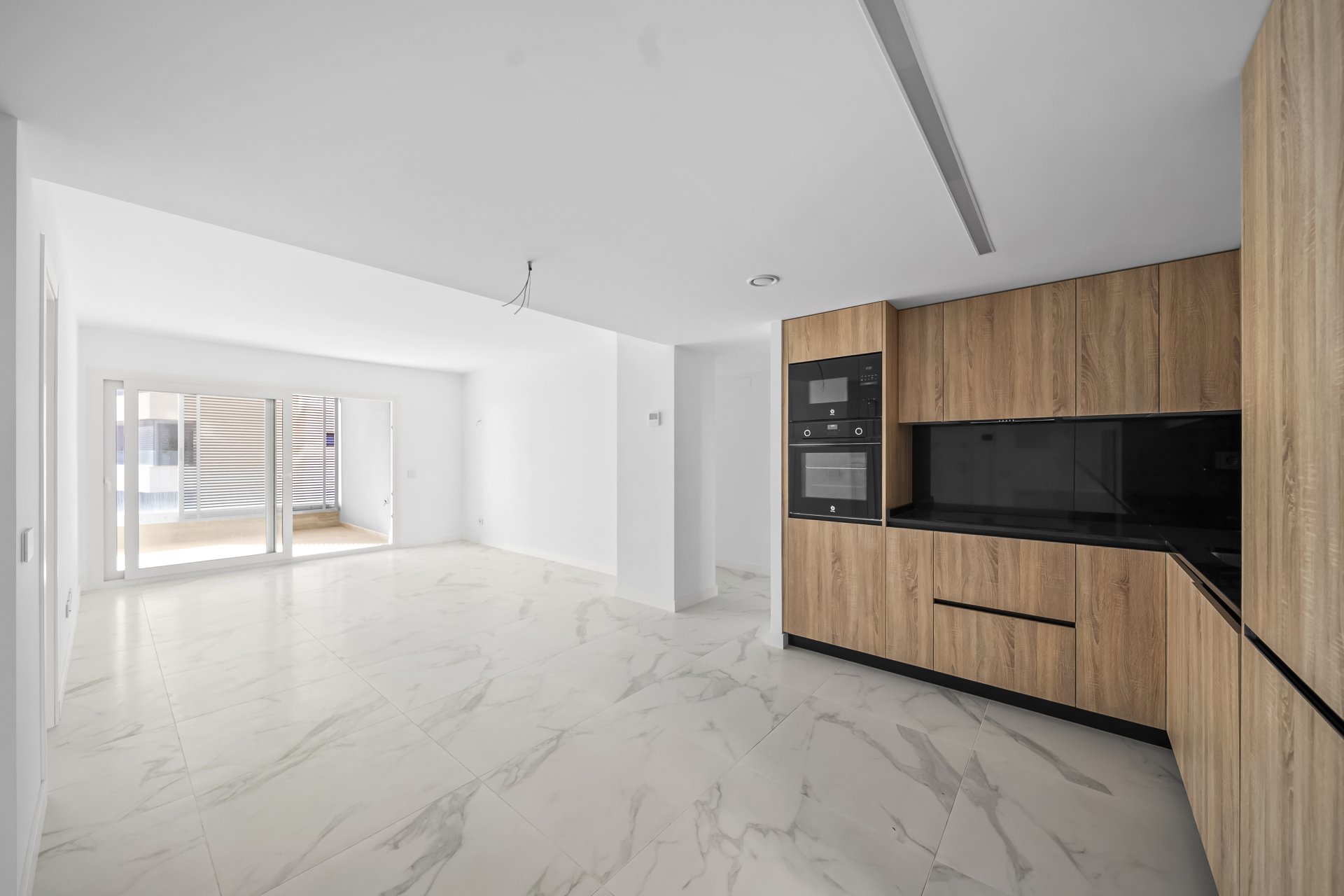 Resale - Apartment -
Torrevieja - Punta prima