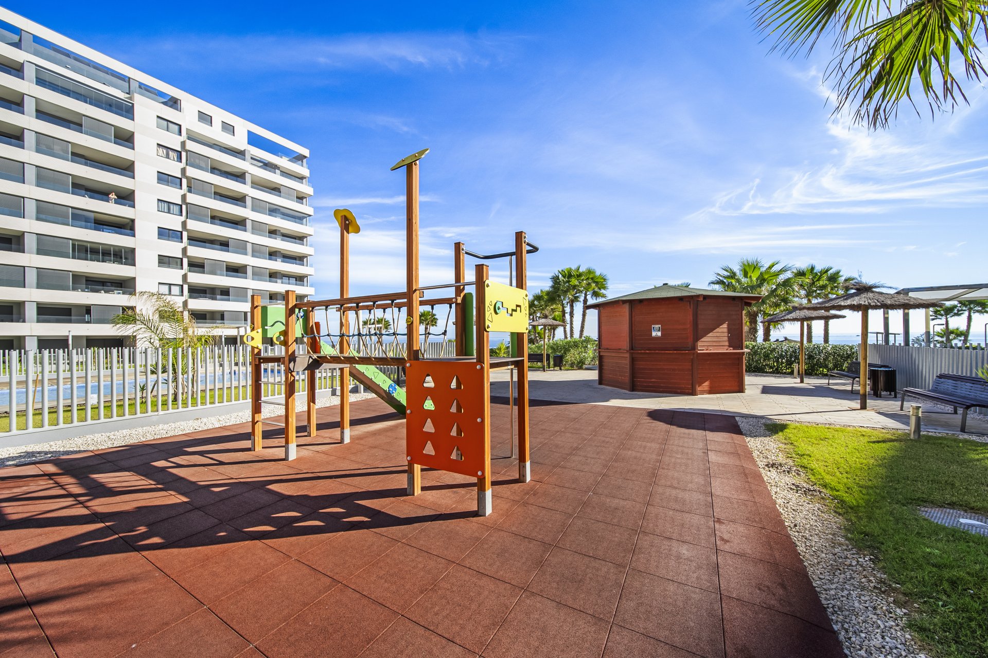 Resale - Apartment -
Torrevieja - Punta prima