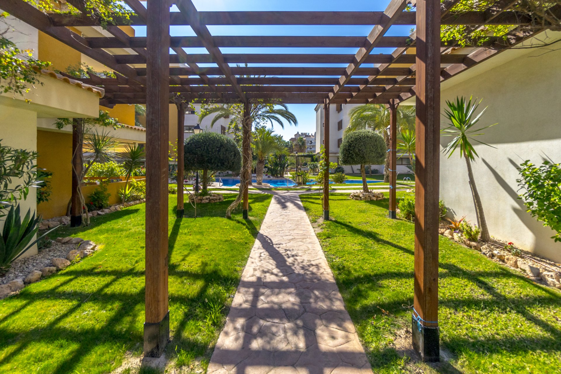 Resale - Apartment -
Torrevieja - Punta Prima