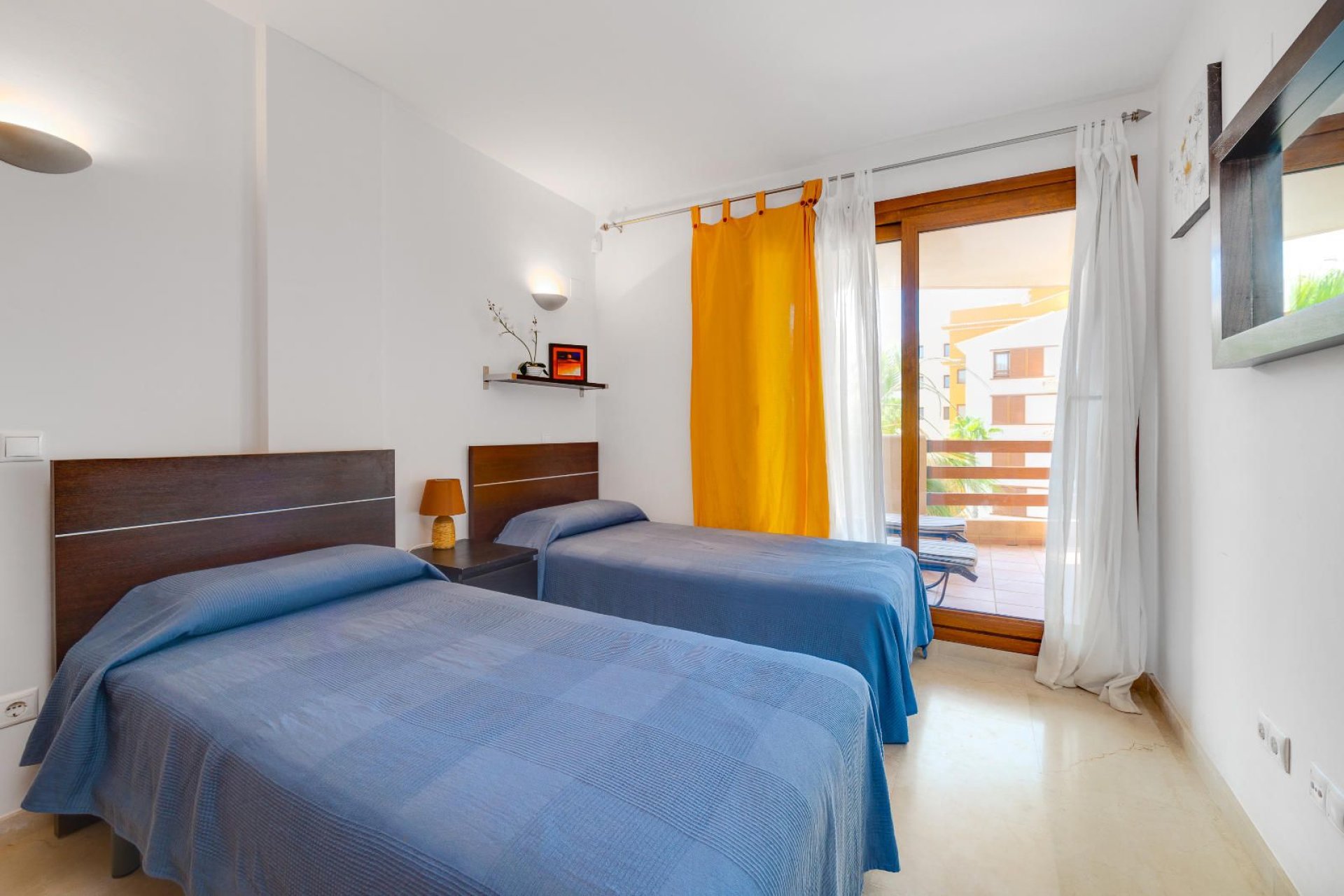 Resale - Apartment -
Torrevieja - Punta Prima