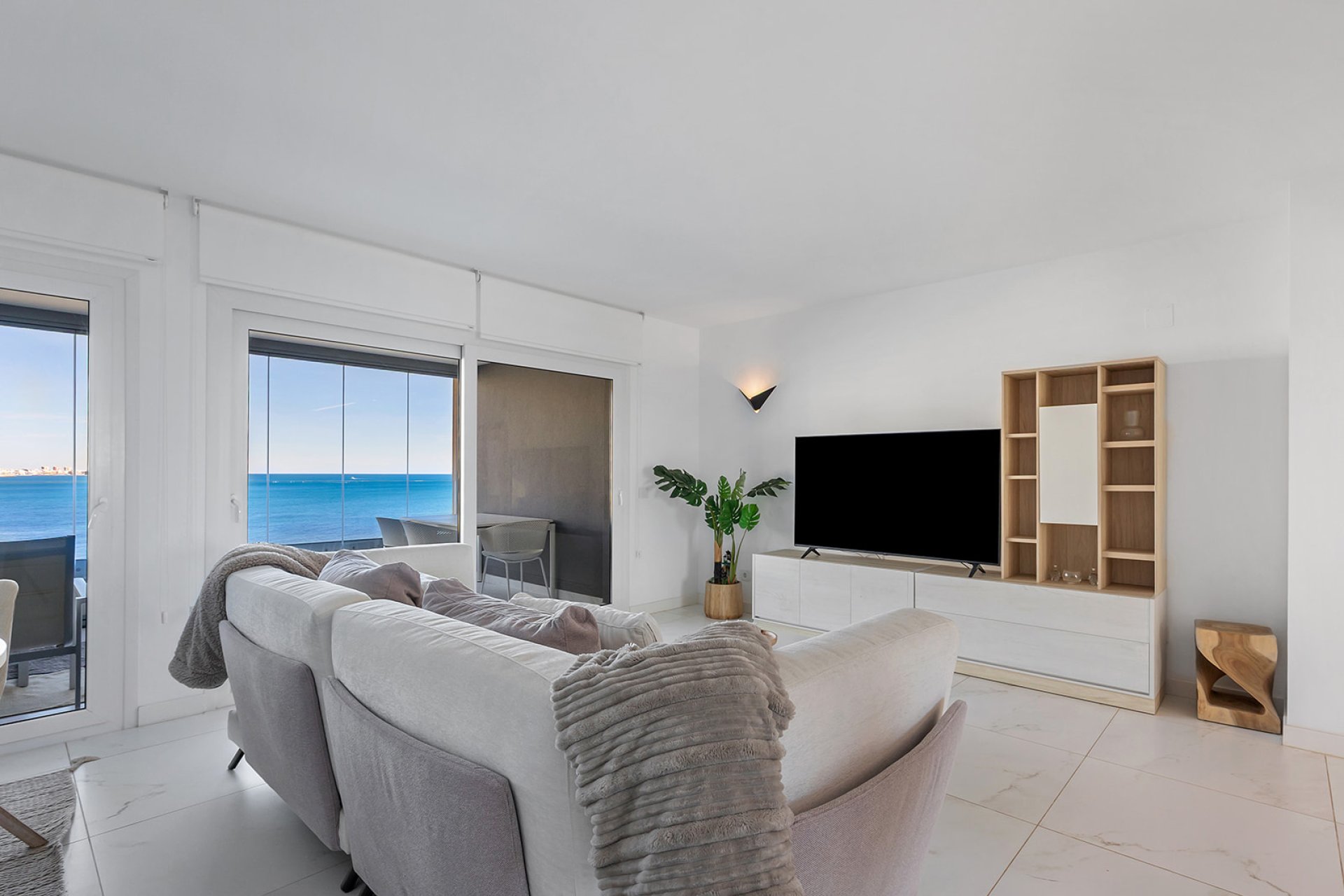Resale - Apartment -
Torrevieja - Punta Prima