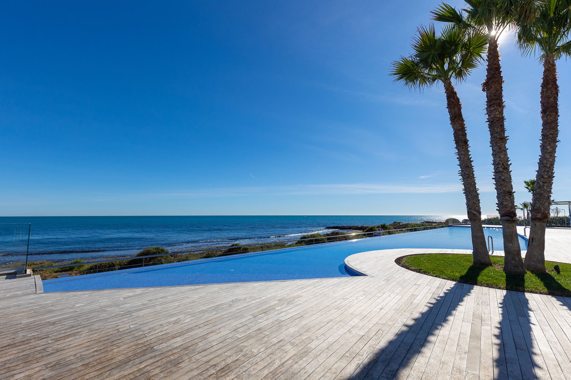 Resale - Apartment -
Torrevieja - Punta Prima