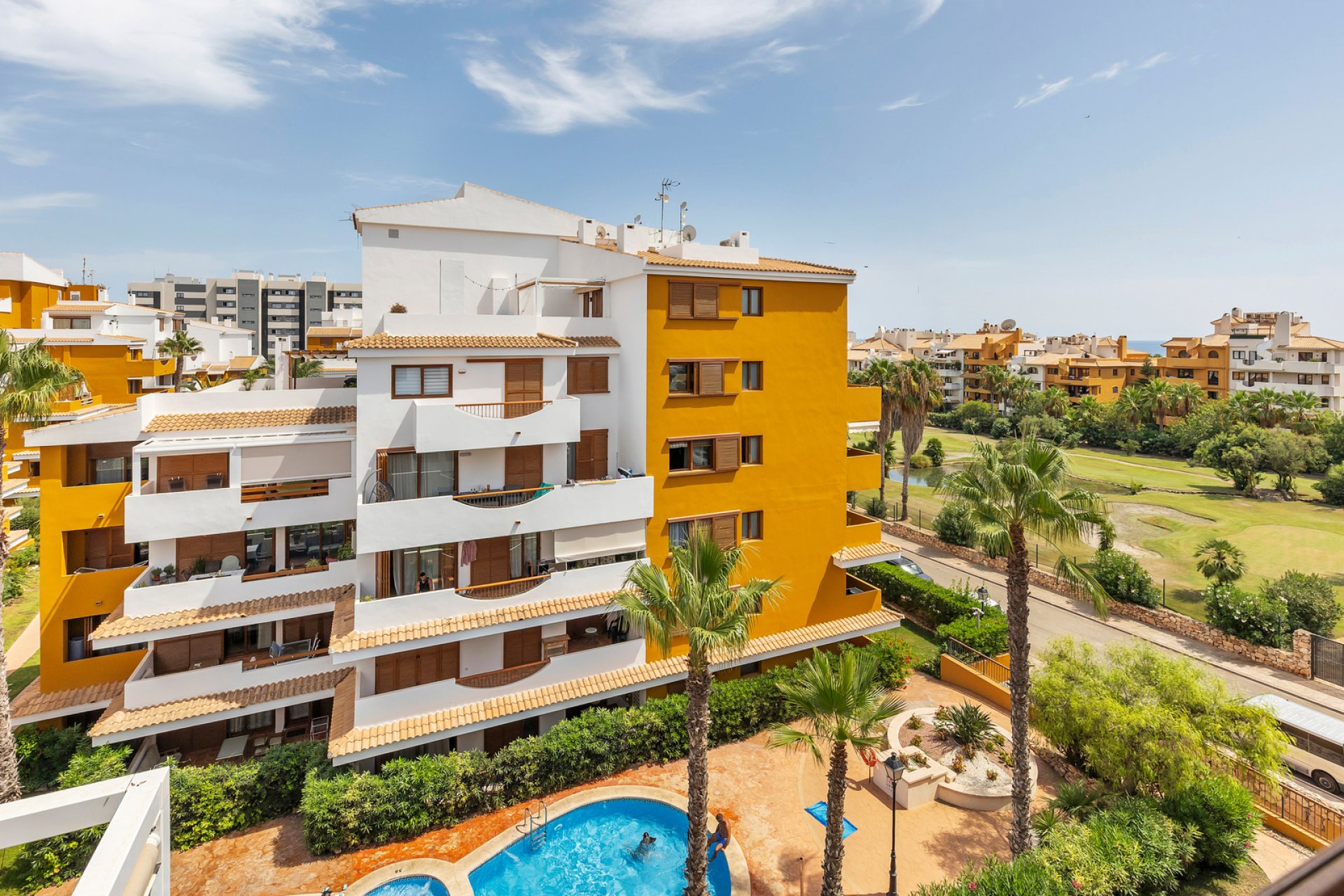 Resale - Apartment -
Torrevieja - Punta Prima