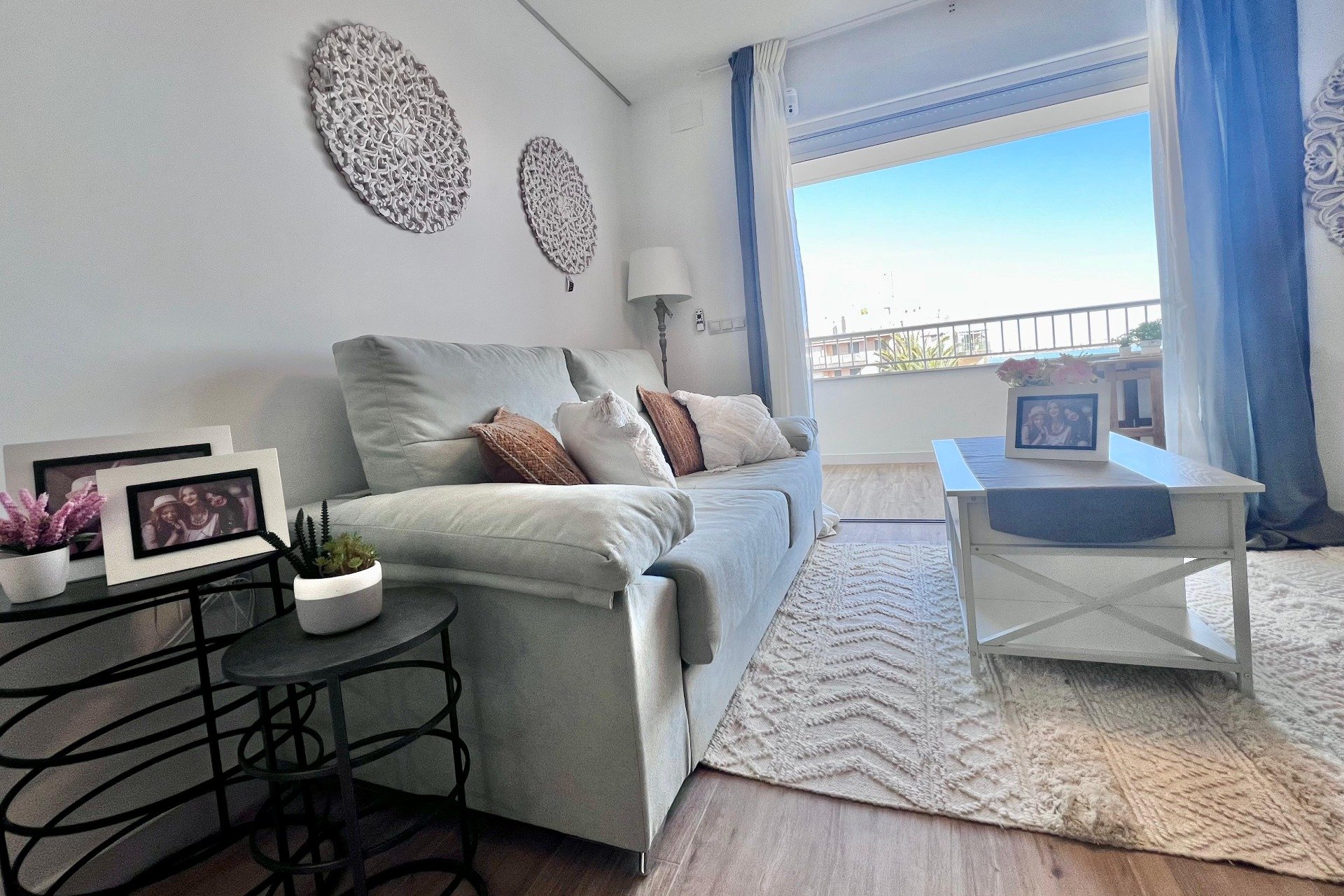 Resale - Apartment -
Torrevieja - Punta prima