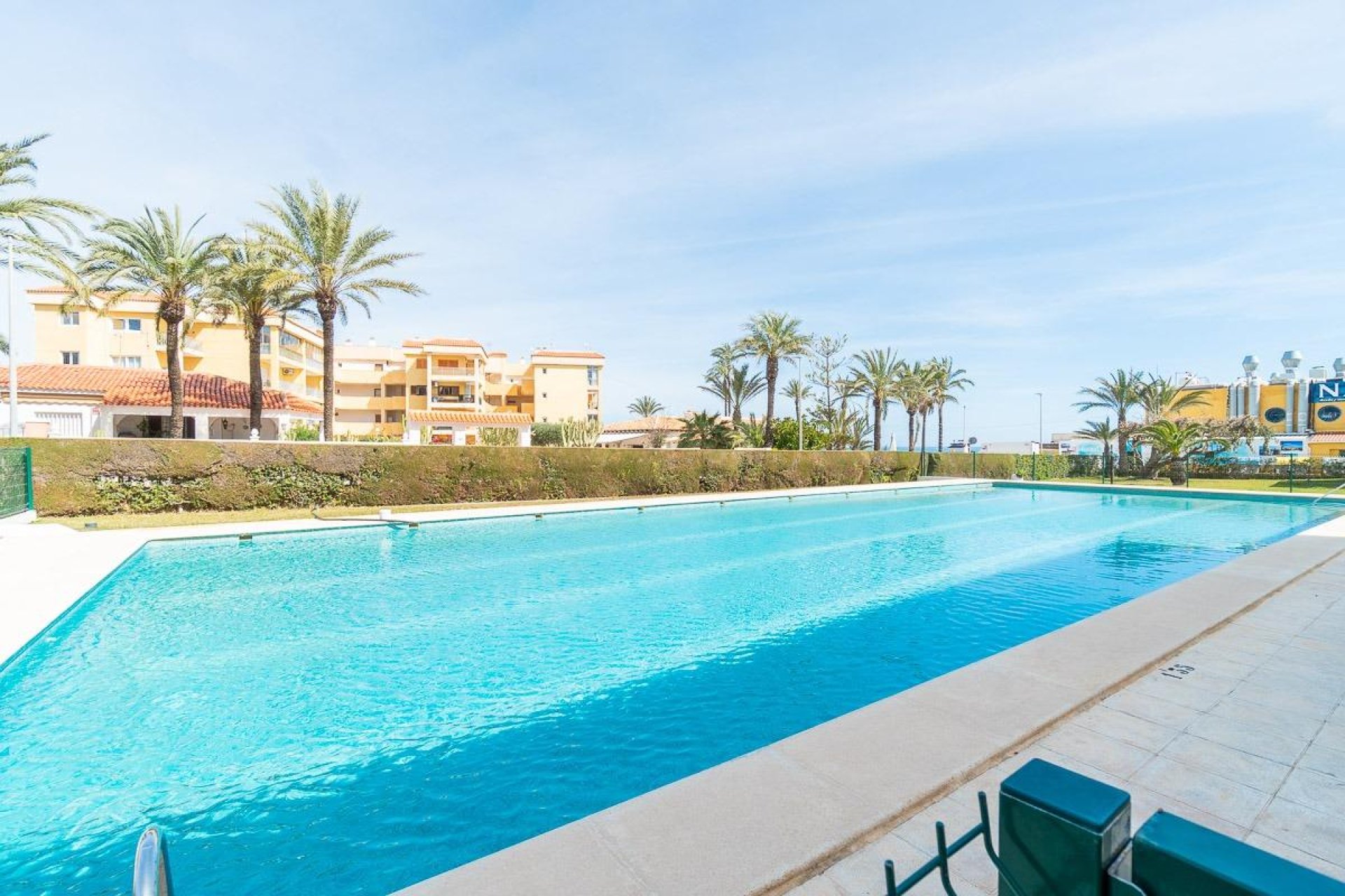 Resale - Apartment -
Torrevieja - Rocio del mar