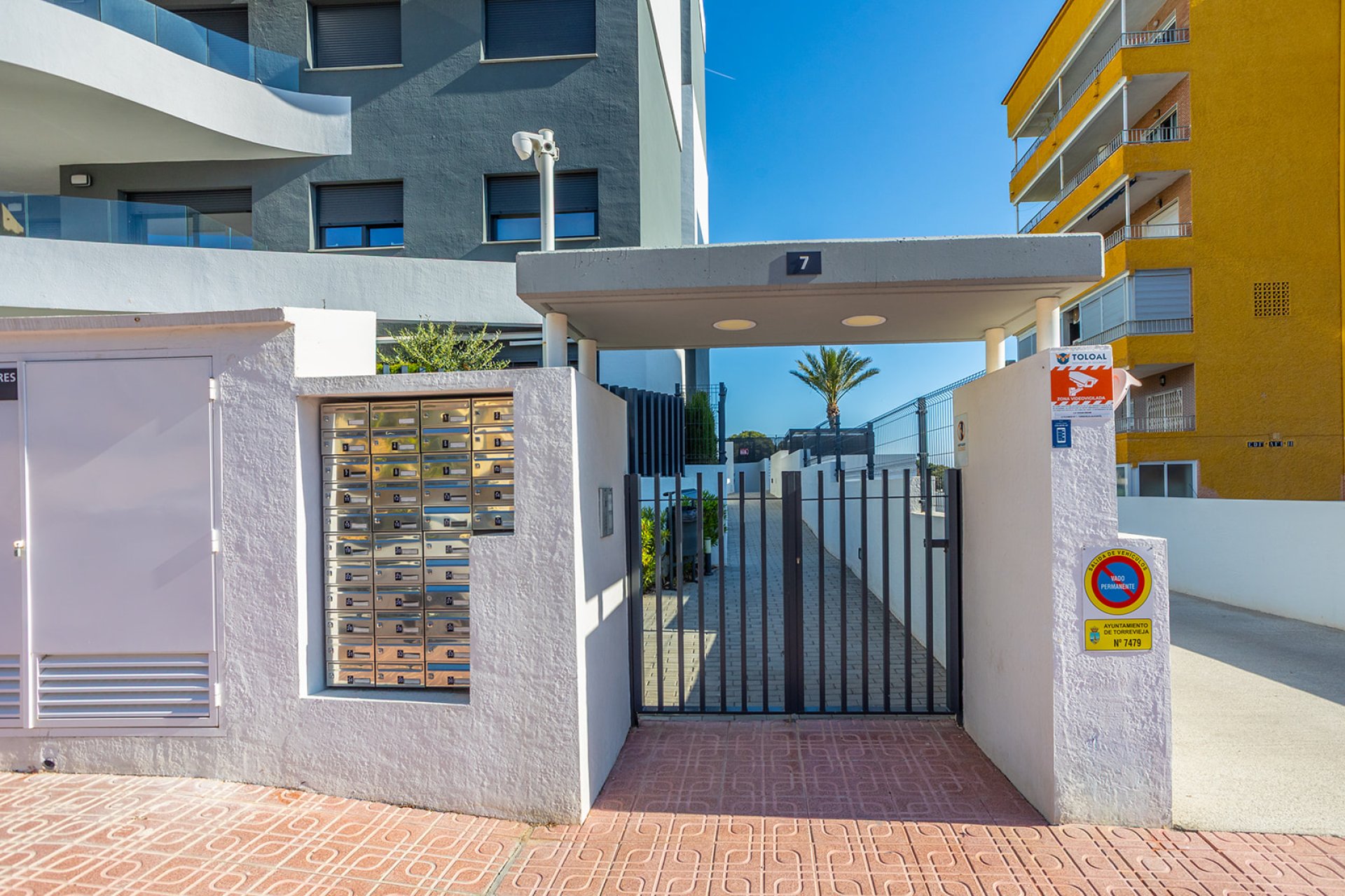 Resale - Apartment -
Torrevieja - Rocio del mar