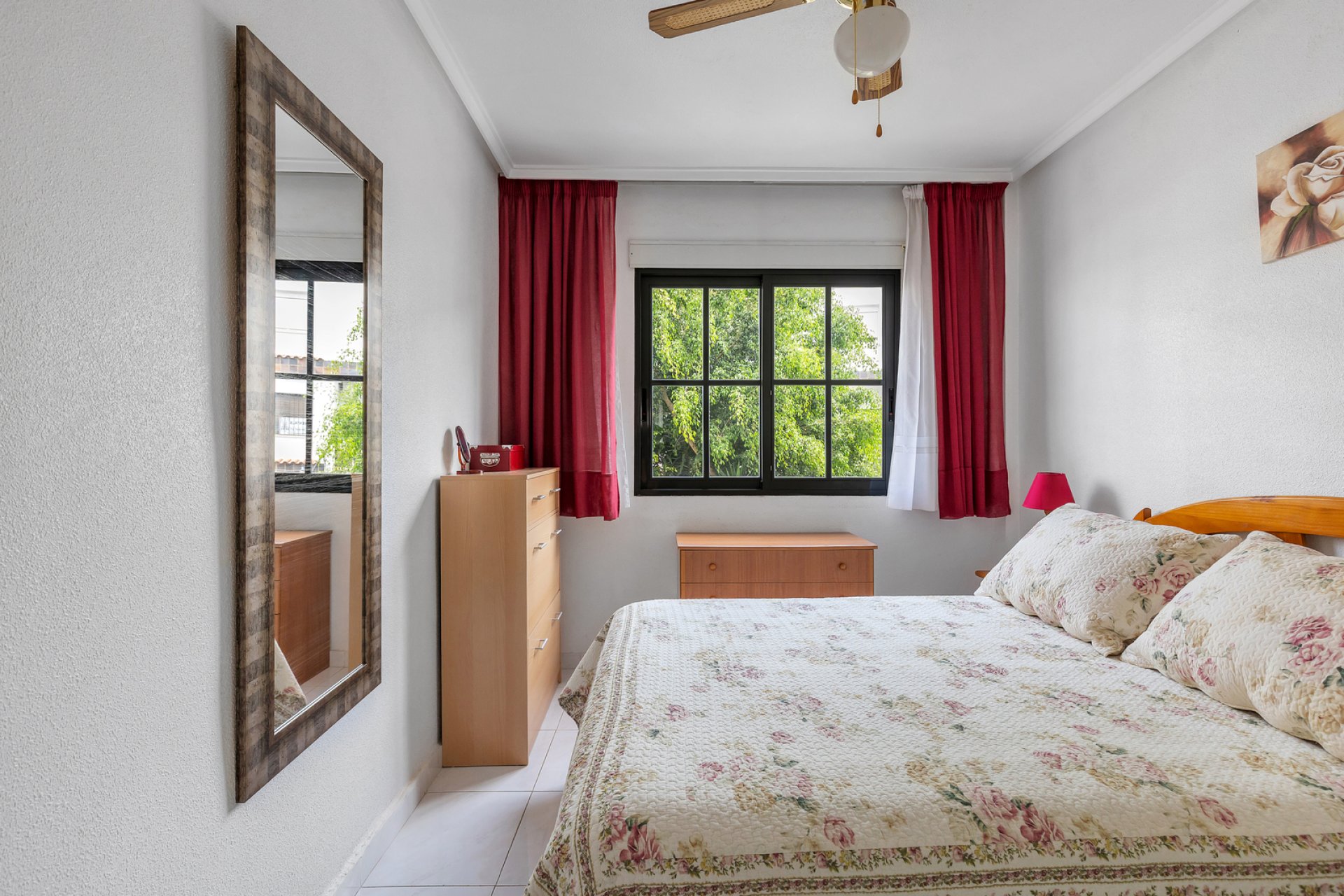 Resale - Apartment -
Torrevieja - Rocio del mar