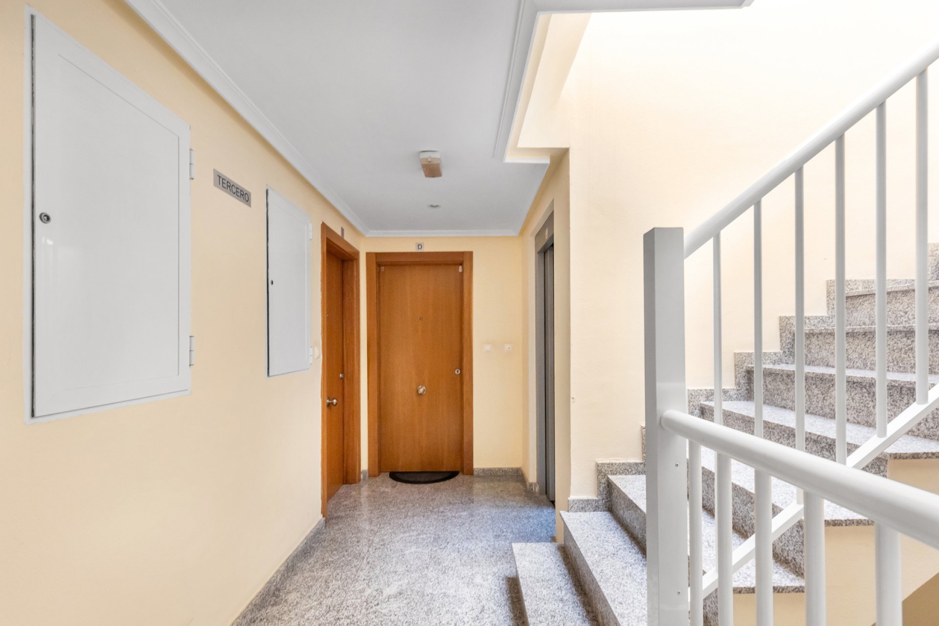 Resale - Apartment -
Torrevieja - Rocio del mar