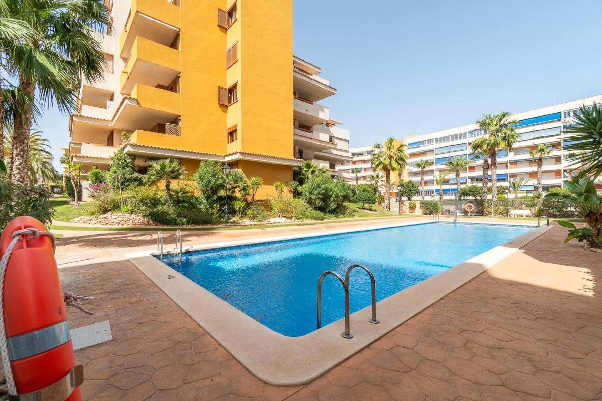 Resale - Apartment -
Torrevieja - Rocio del mar