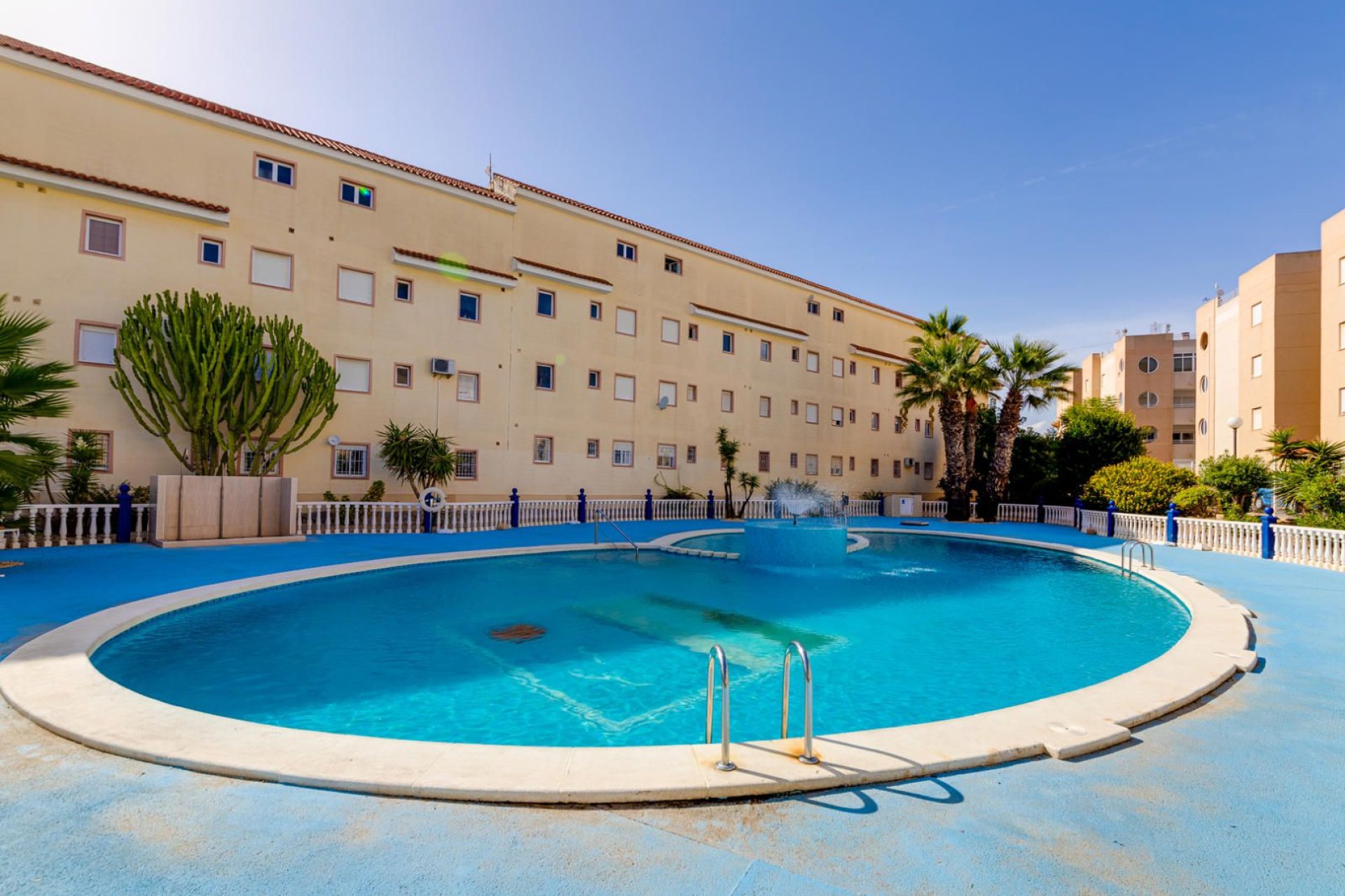 Resale - Apartment -
Torrevieja - San luis