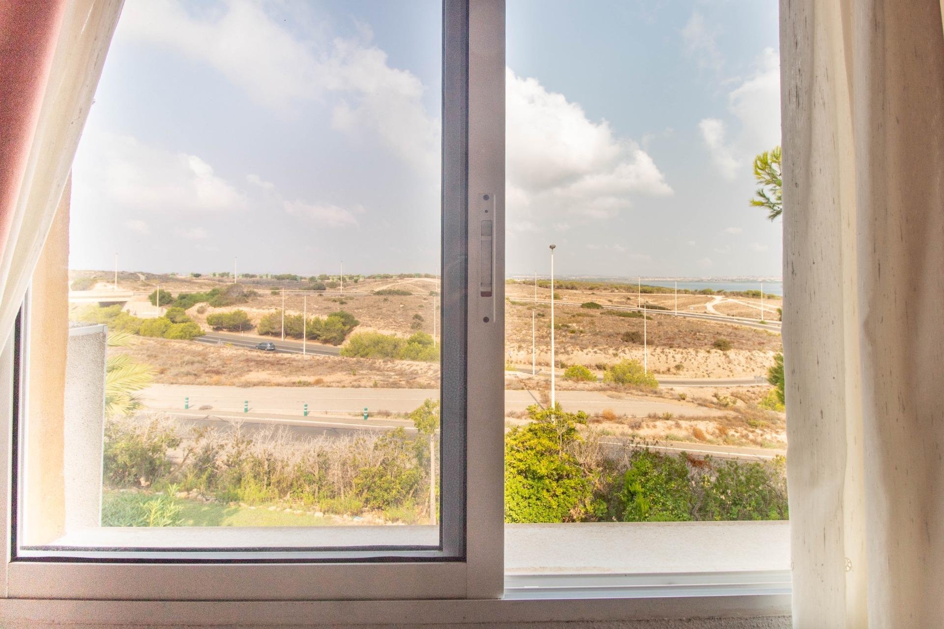 Resale - Apartment -
Torrevieja - Torreblanca