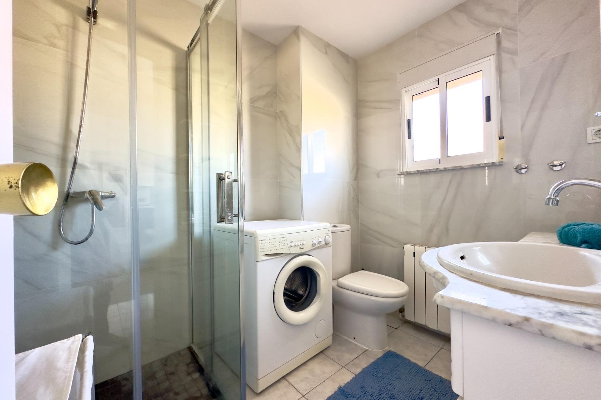 Resale - Apartment -
Torrevieja - Torreblanca