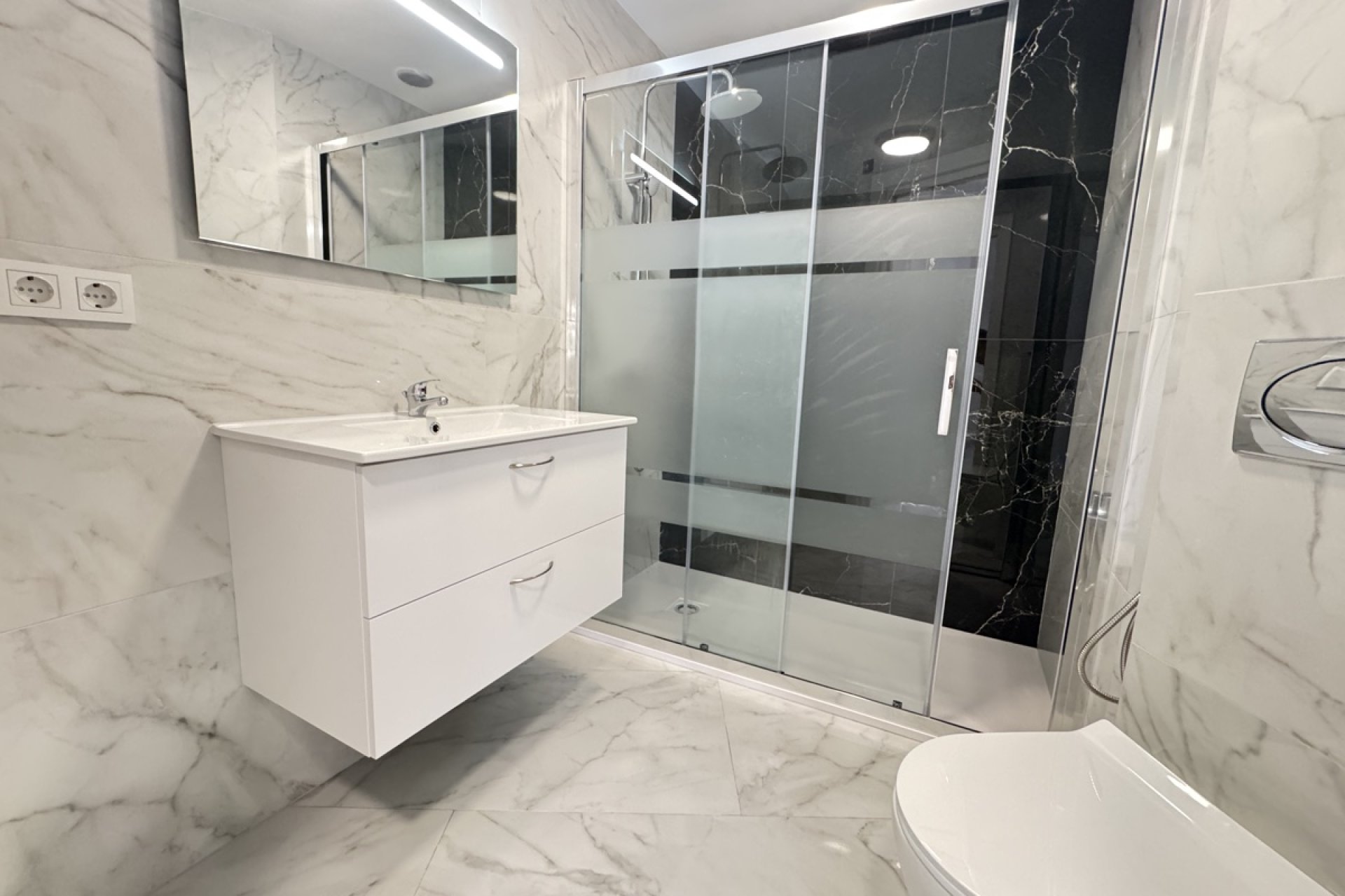 Resale - Apartment -
Torrevieja