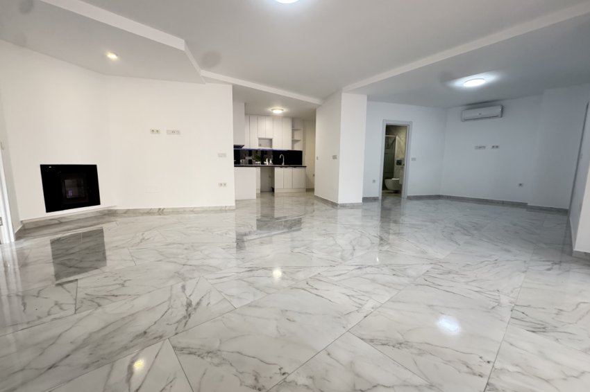 Resale - Apartment -
Torrevieja