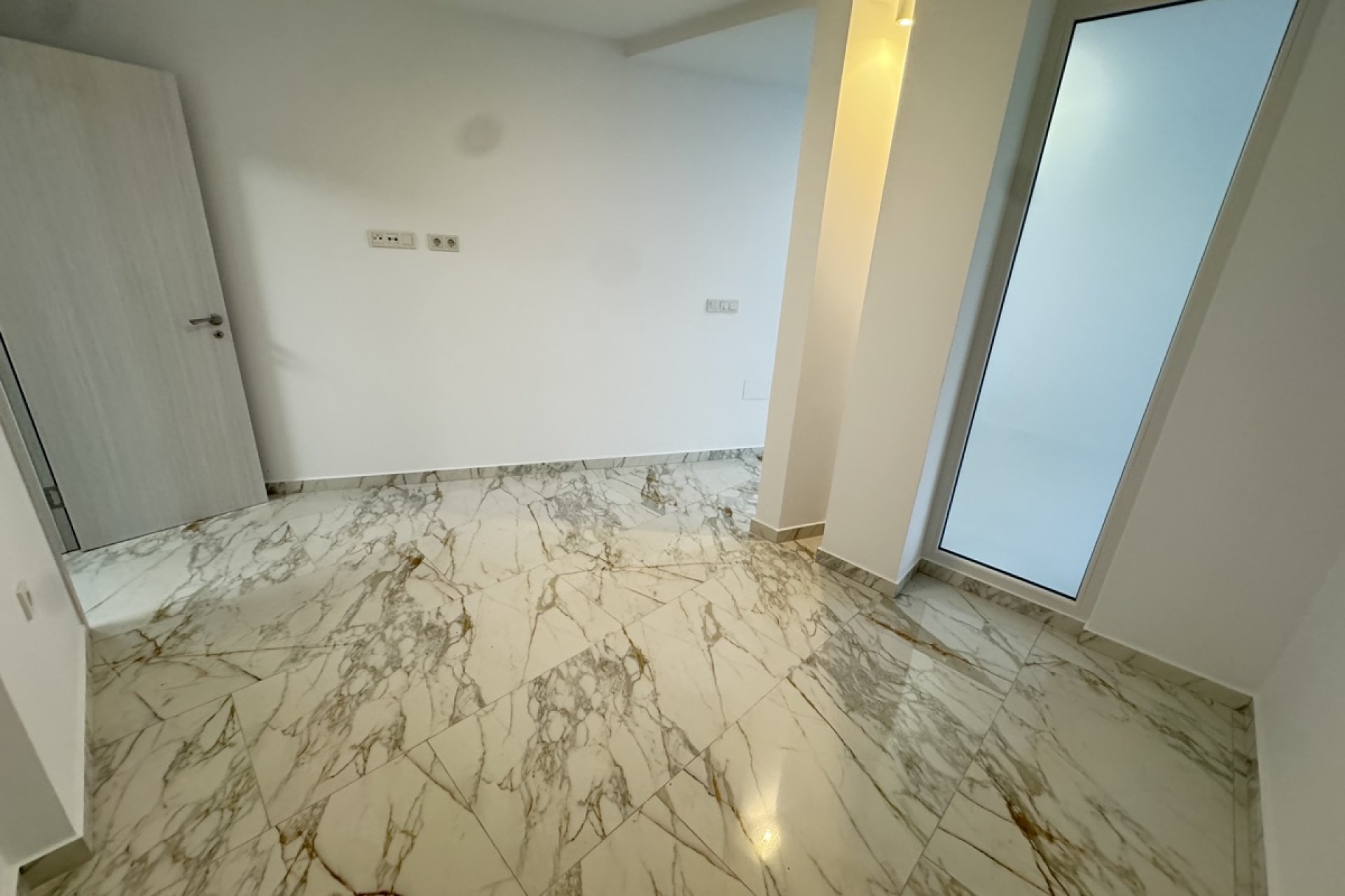 Resale - Apartment -
Torrevieja