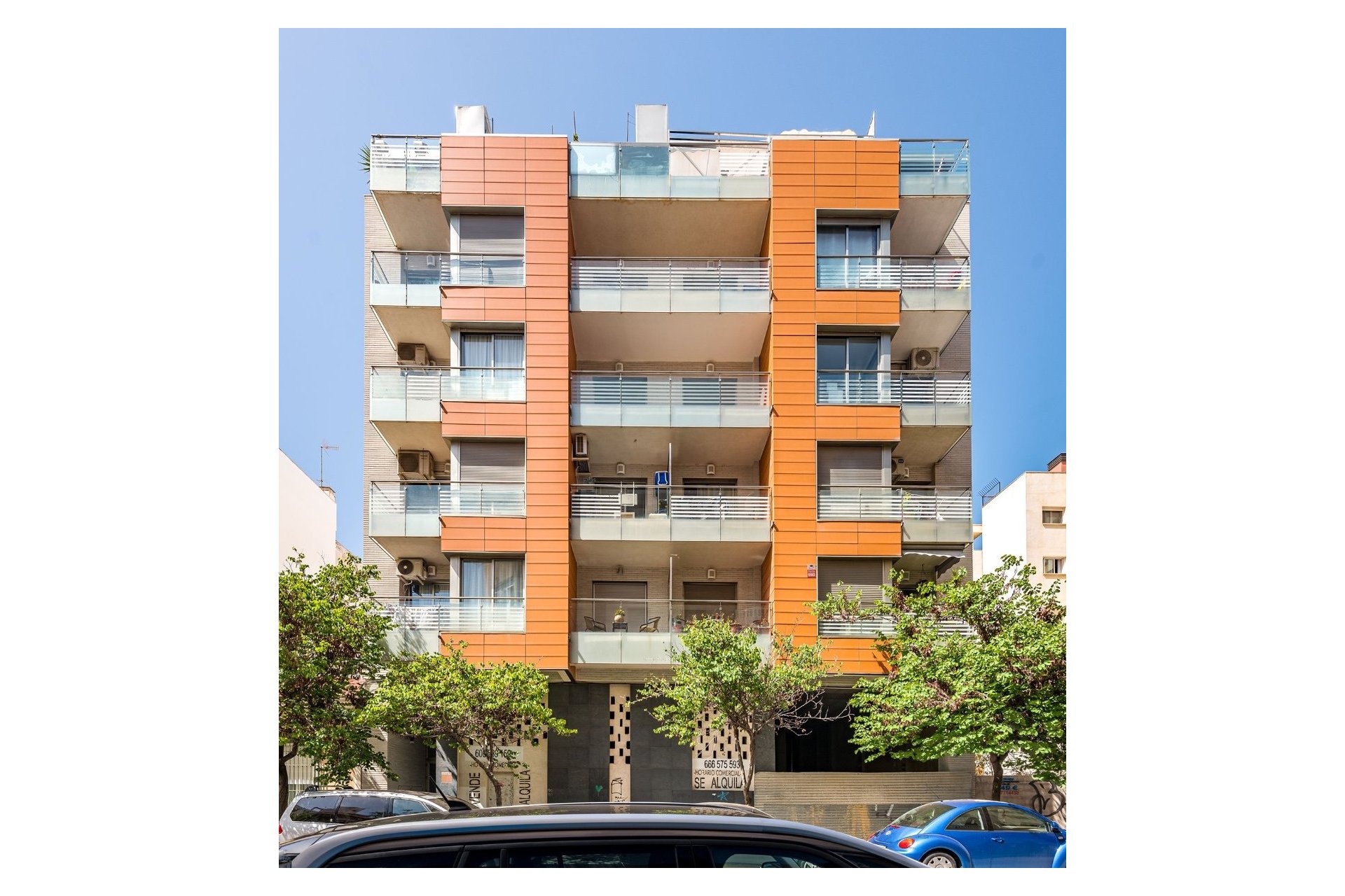 Resale - Apartment -
Torrevieja