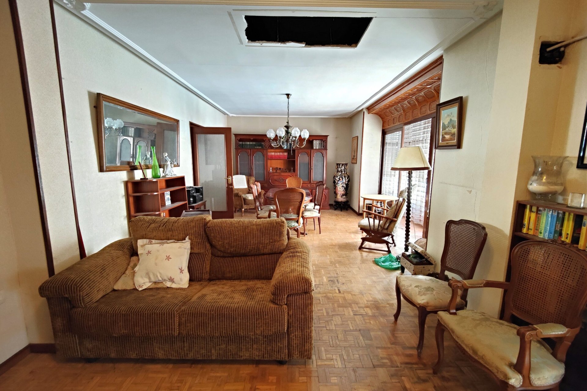 Resale - Apartment -
Torrevieja