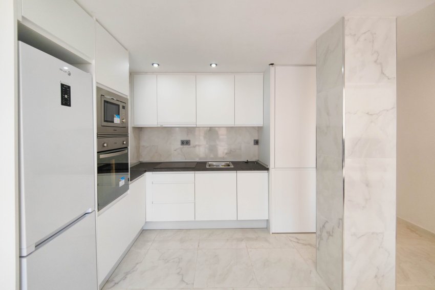 Resale - Apartment -
Torrevieja