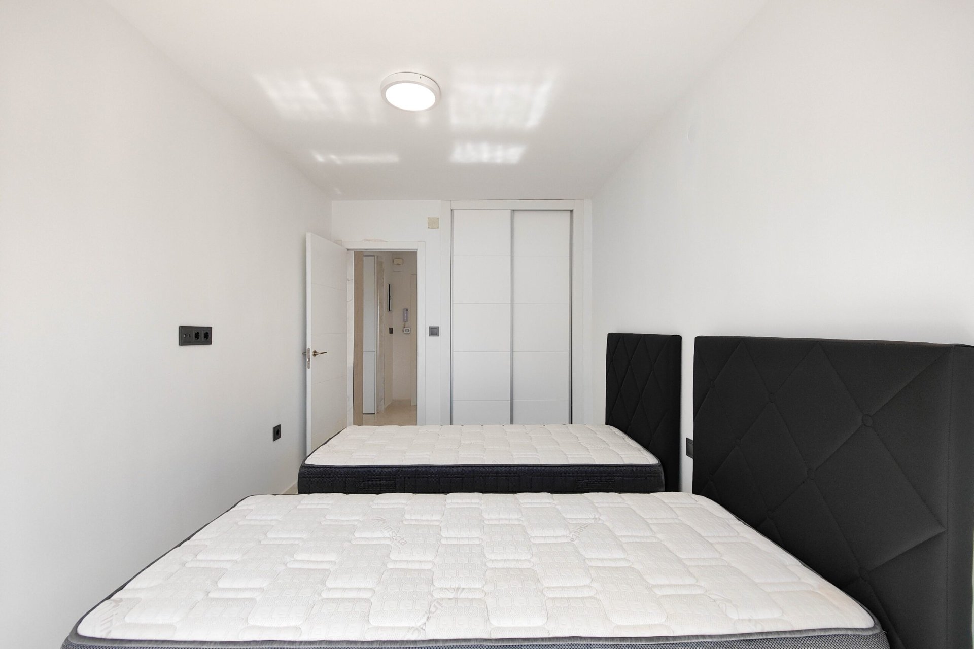 Resale - Apartment -
Torrevieja