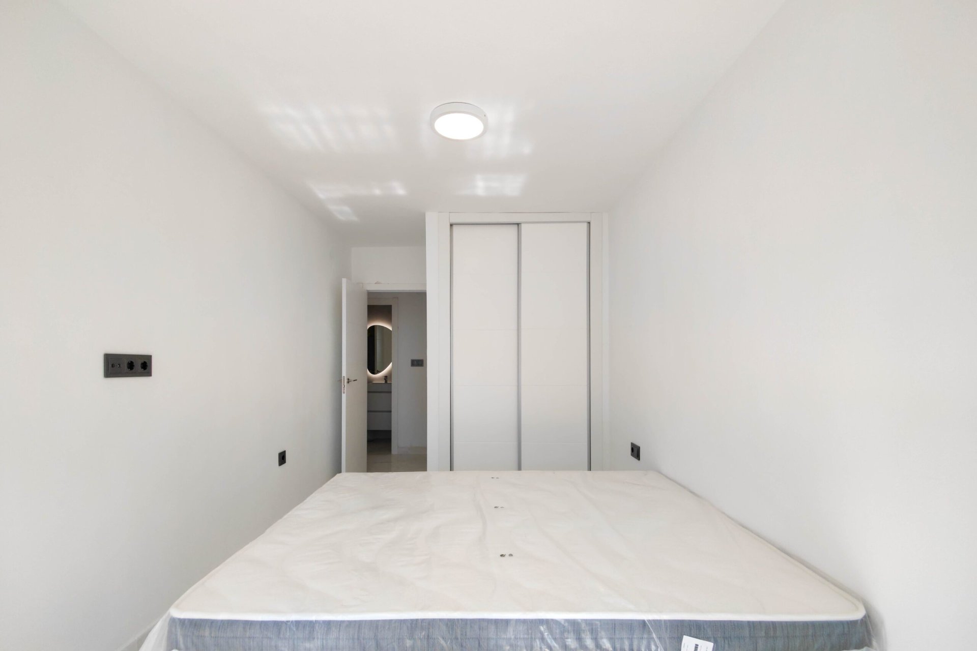 Resale - Apartment -
Torrevieja