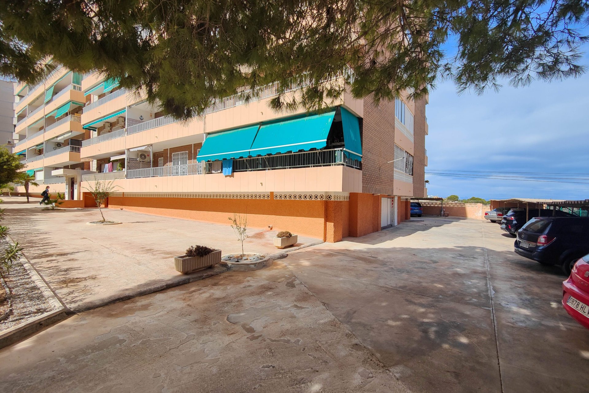 Resale - Apartment -
Torrevieja