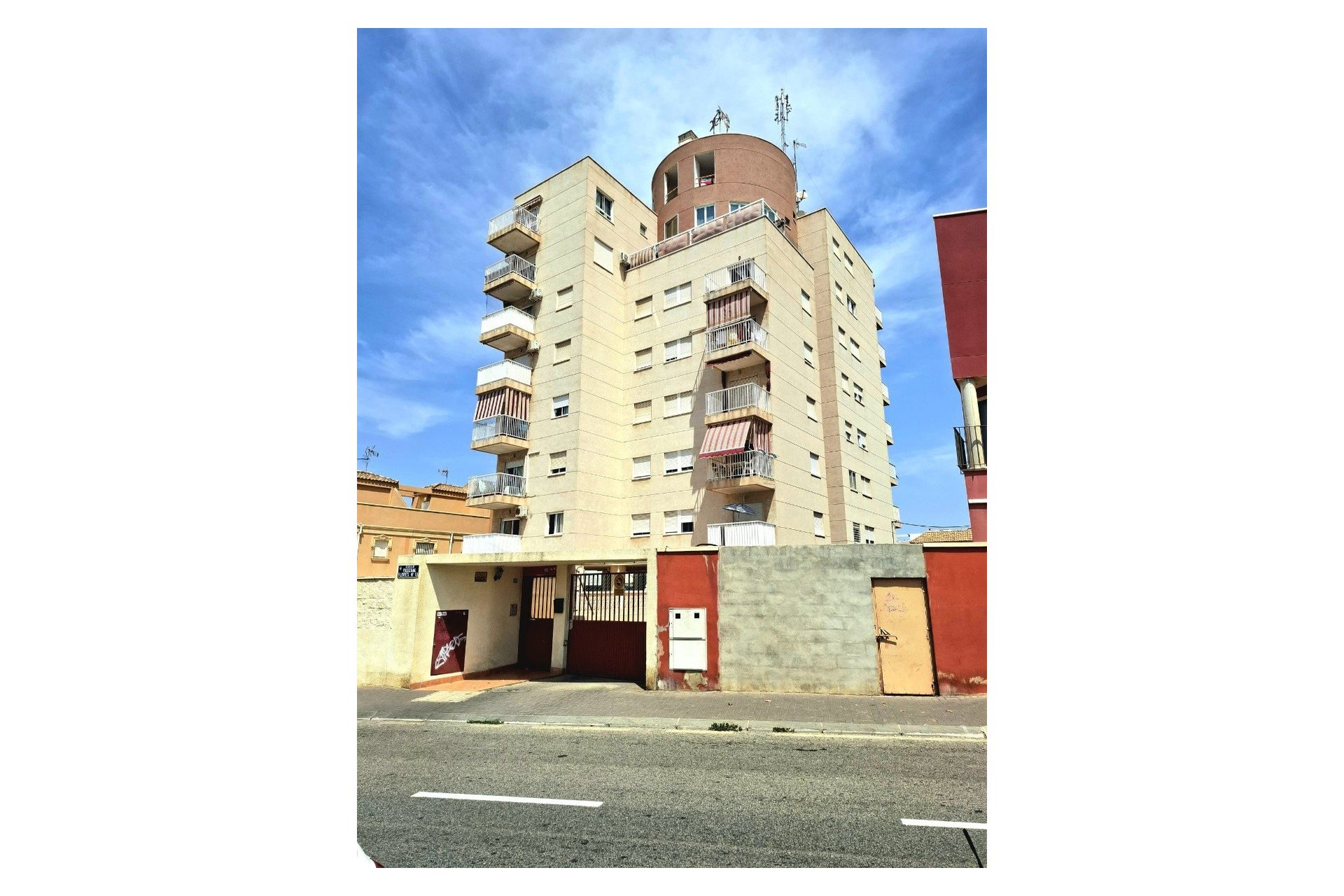 Resale - Apartment -
Torrevieja