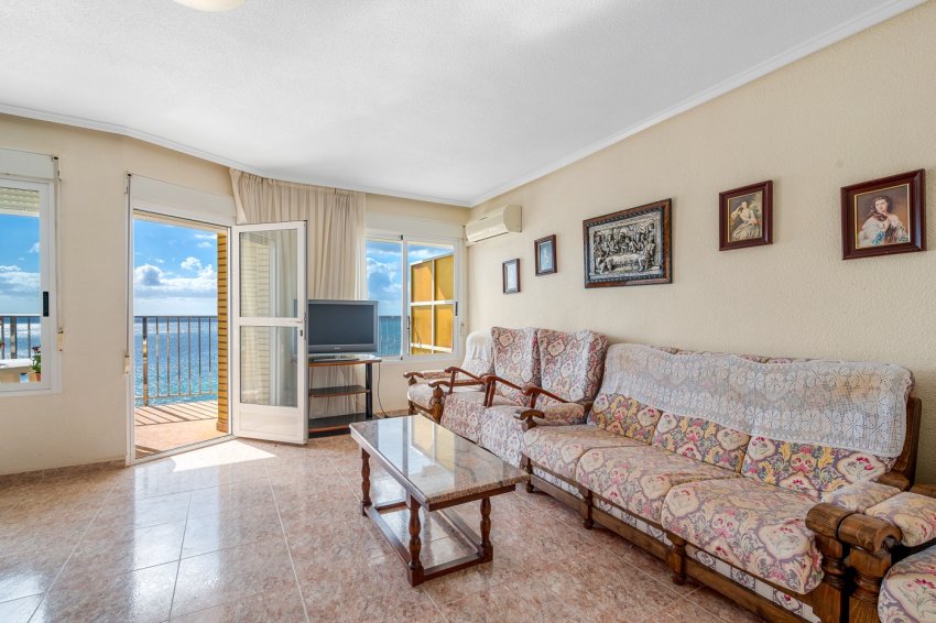 Resale - Apartment -
Torrevieja