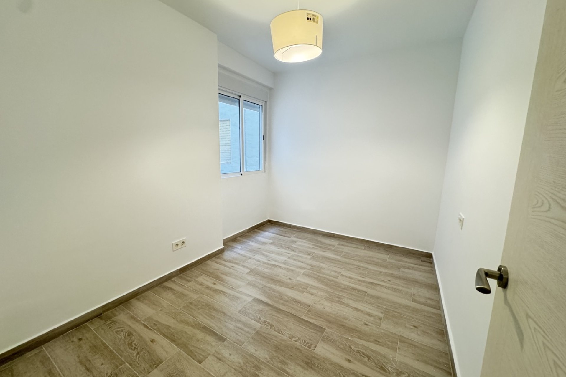 Resale - Apartment -
Torrevieja