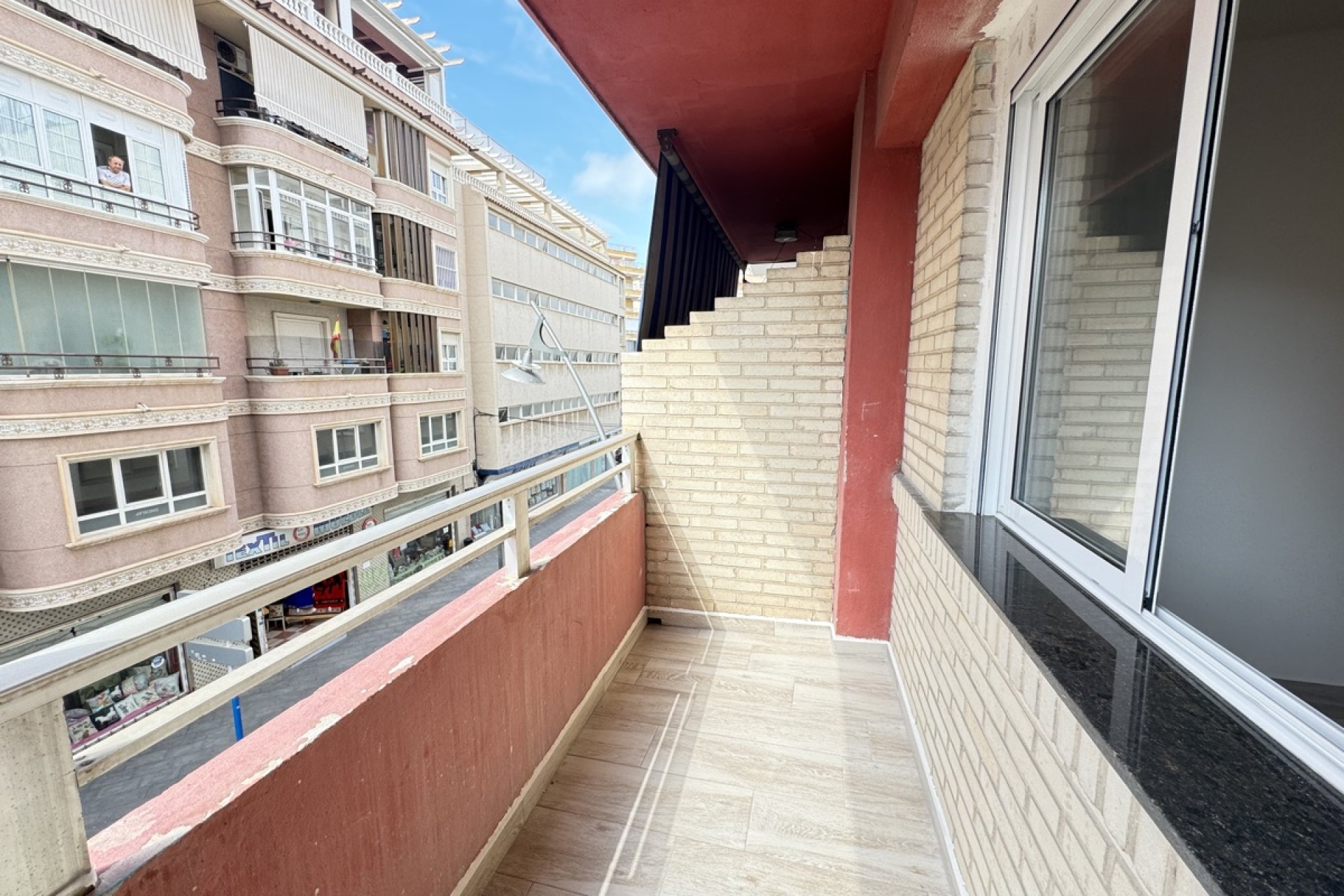 Resale - Apartment -
Torrevieja