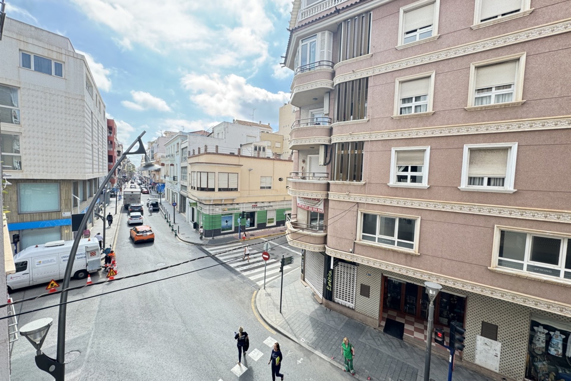 Resale - Apartment -
Torrevieja