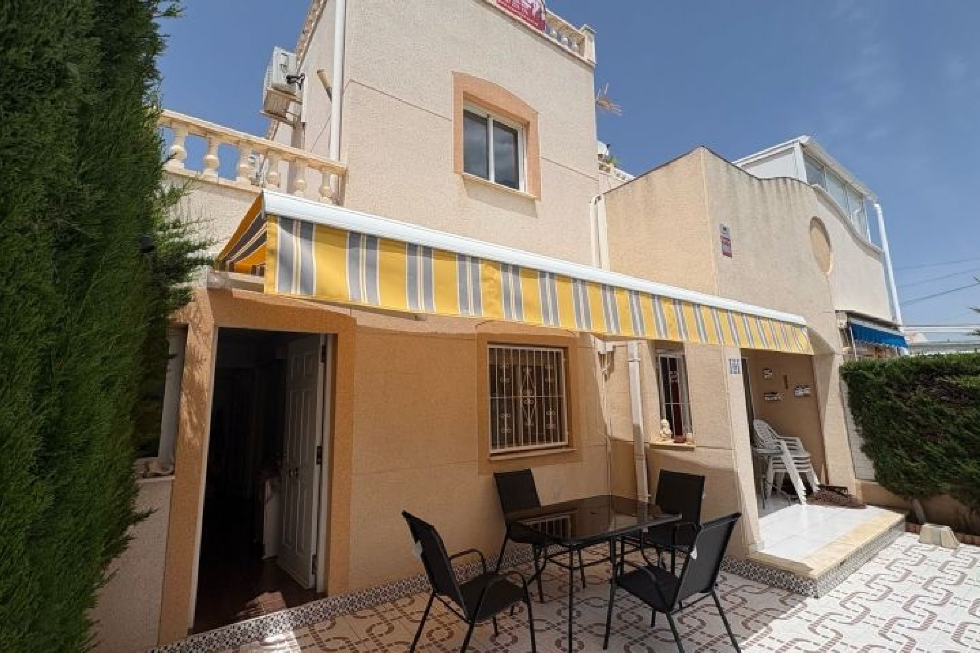Resale - Apartment -
Torrevieja