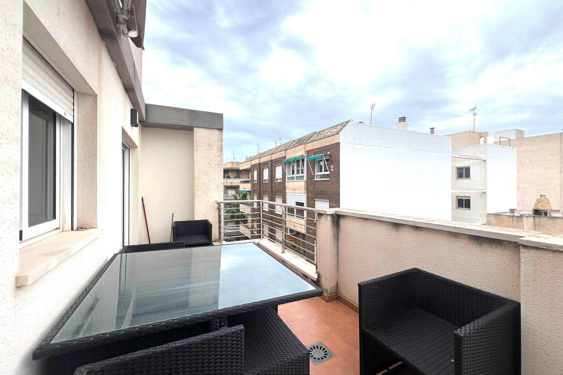 Resale - Apartment -
Torrevieja