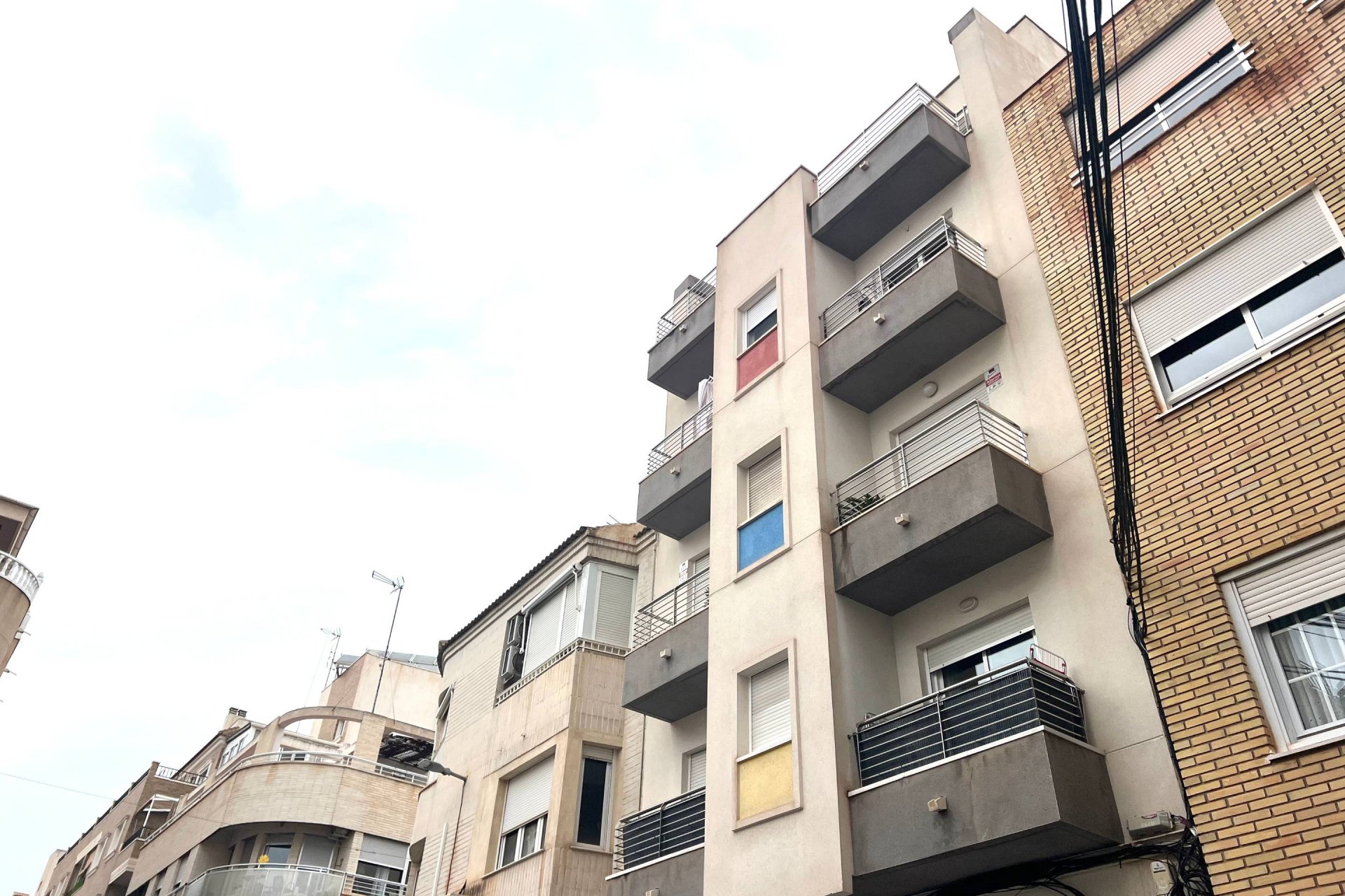 Resale - Apartment -
Torrevieja