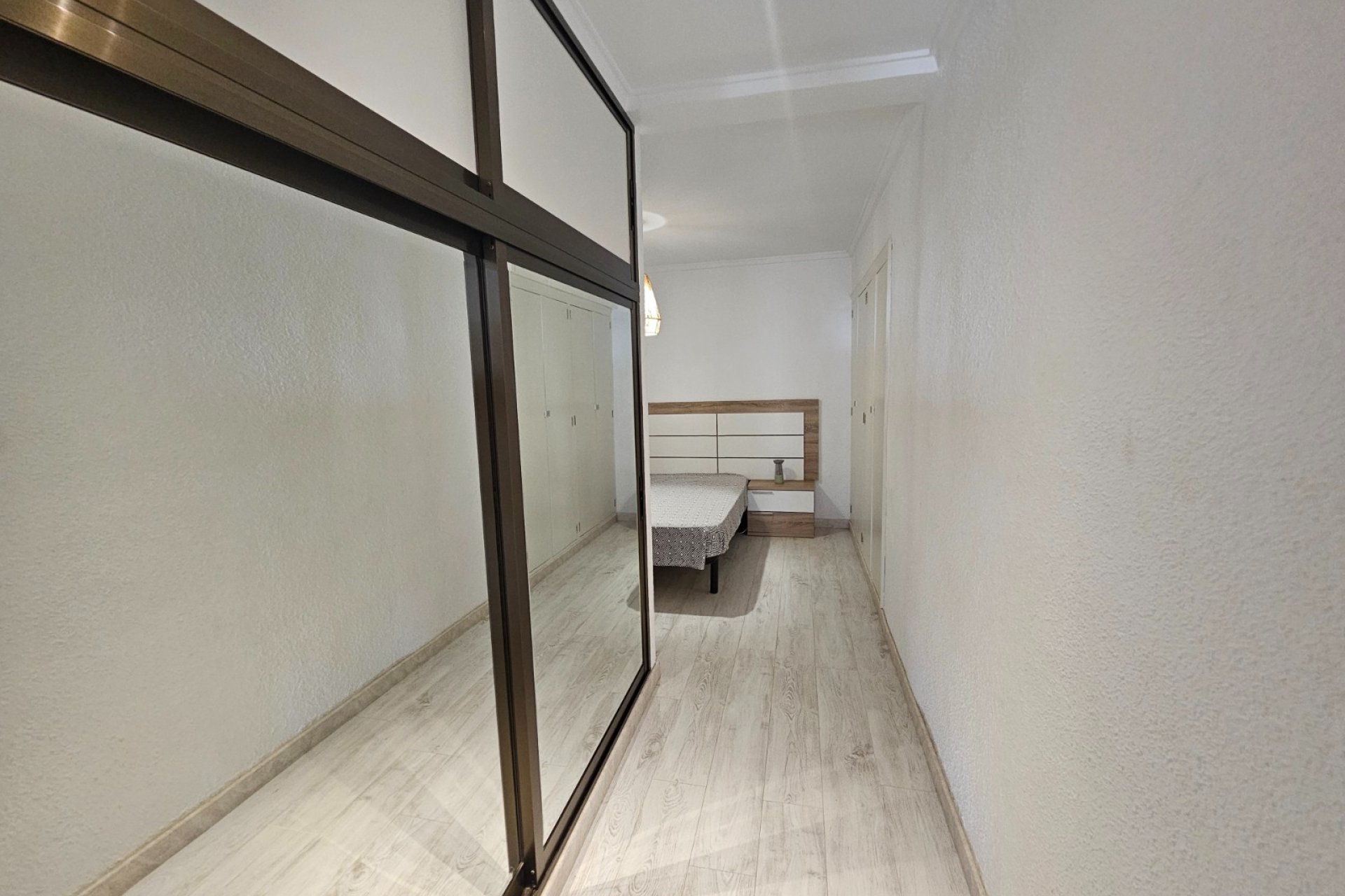Resale - Apartment -
Torrevieja