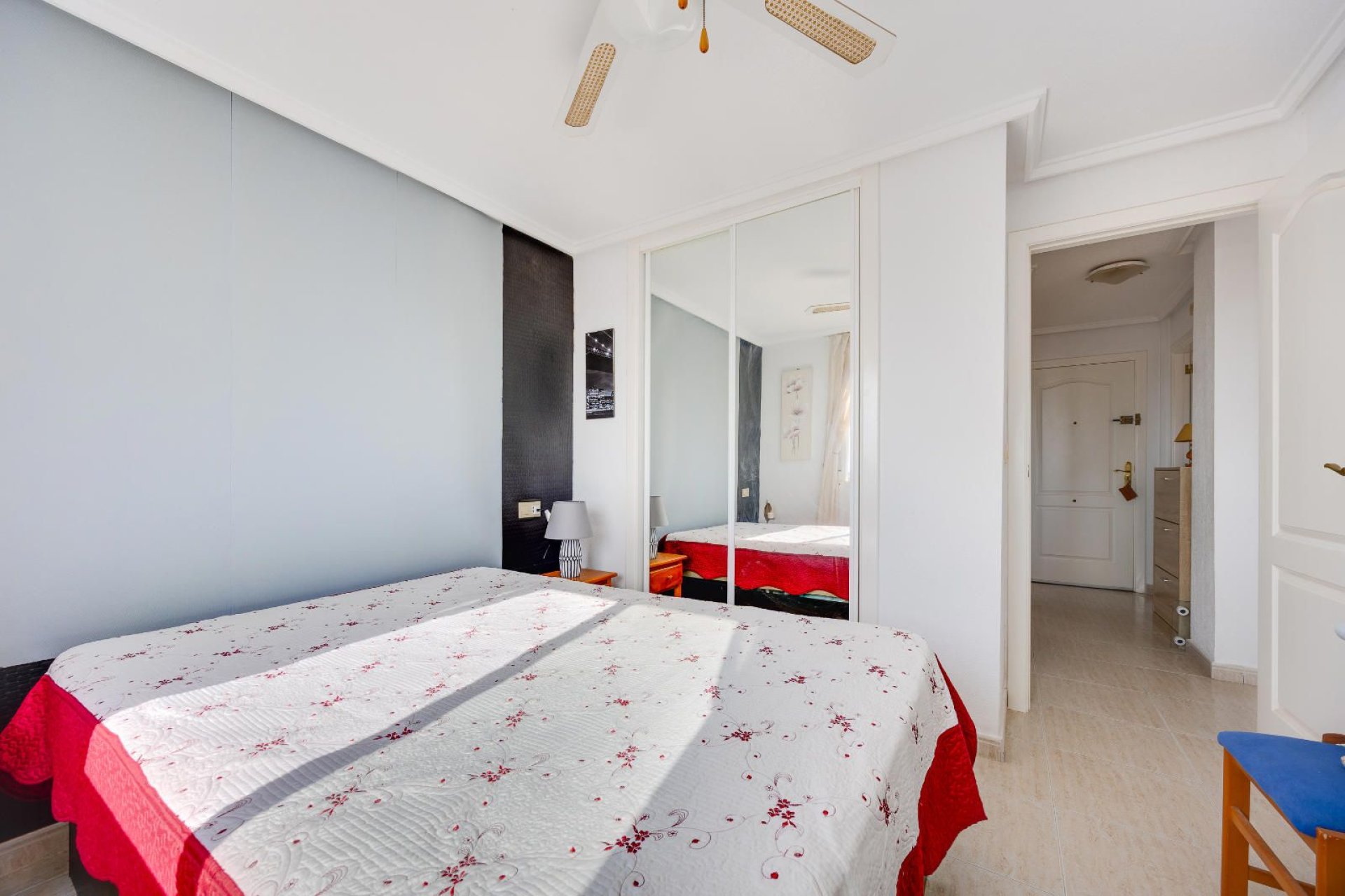 Resale - Apartment -
Torrevieja