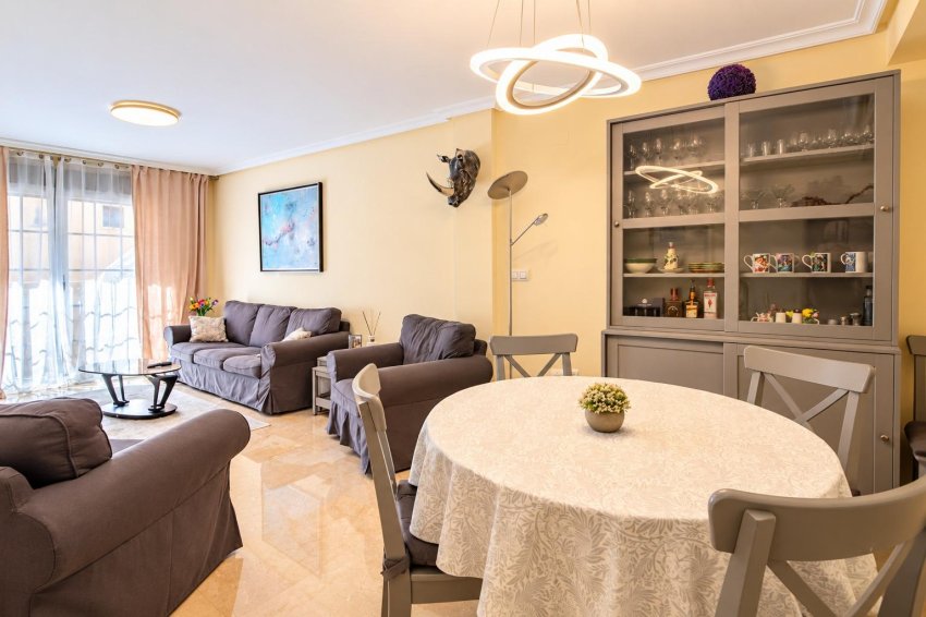 Resale - Apartment -
Torrevieja
