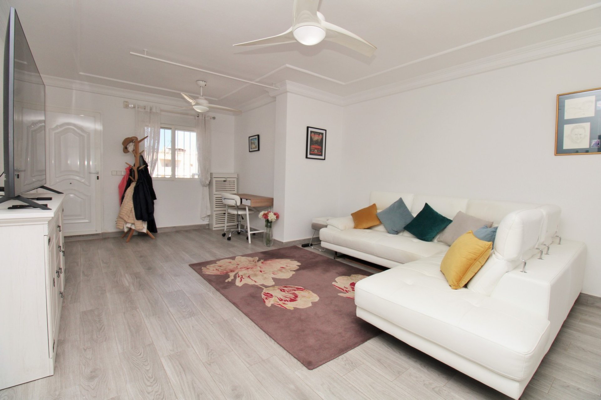 Resale - Apartment -
Villamartin - Las Violetas